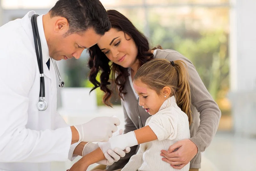 ER vs Urgent Care for Kids: How to Know Where to Go