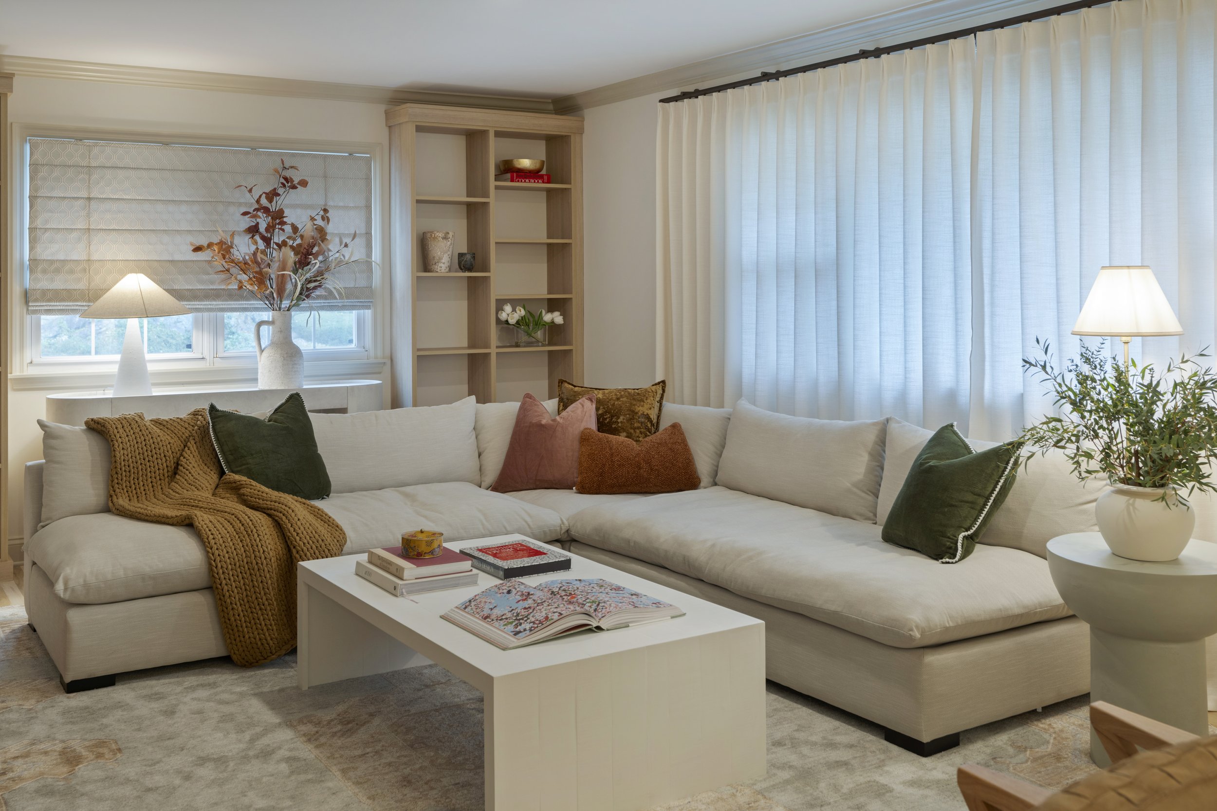 LivingRoom2.jpg