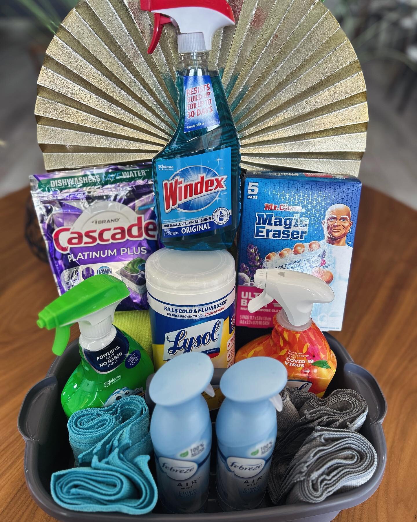 Win it Wednesday!! It&rsquo;s our Spring Cleaning Basket 🧽🧹🫧!Like and comment with your best cleaning tip for a chance to win this basket. Winner will be announced on Friday! #cleanliving #memphis #springcleaning