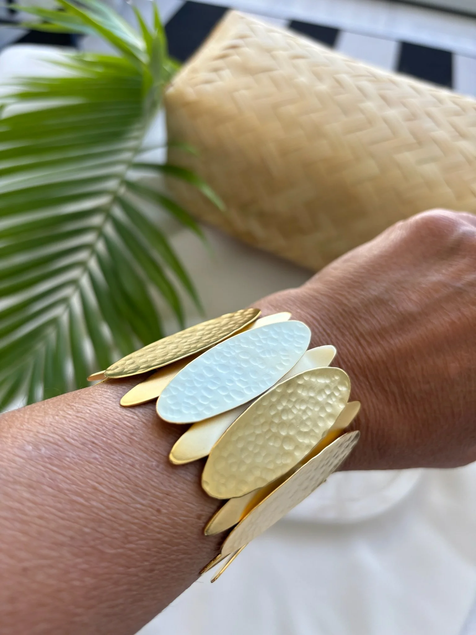 Cleo Whisper Cuff
