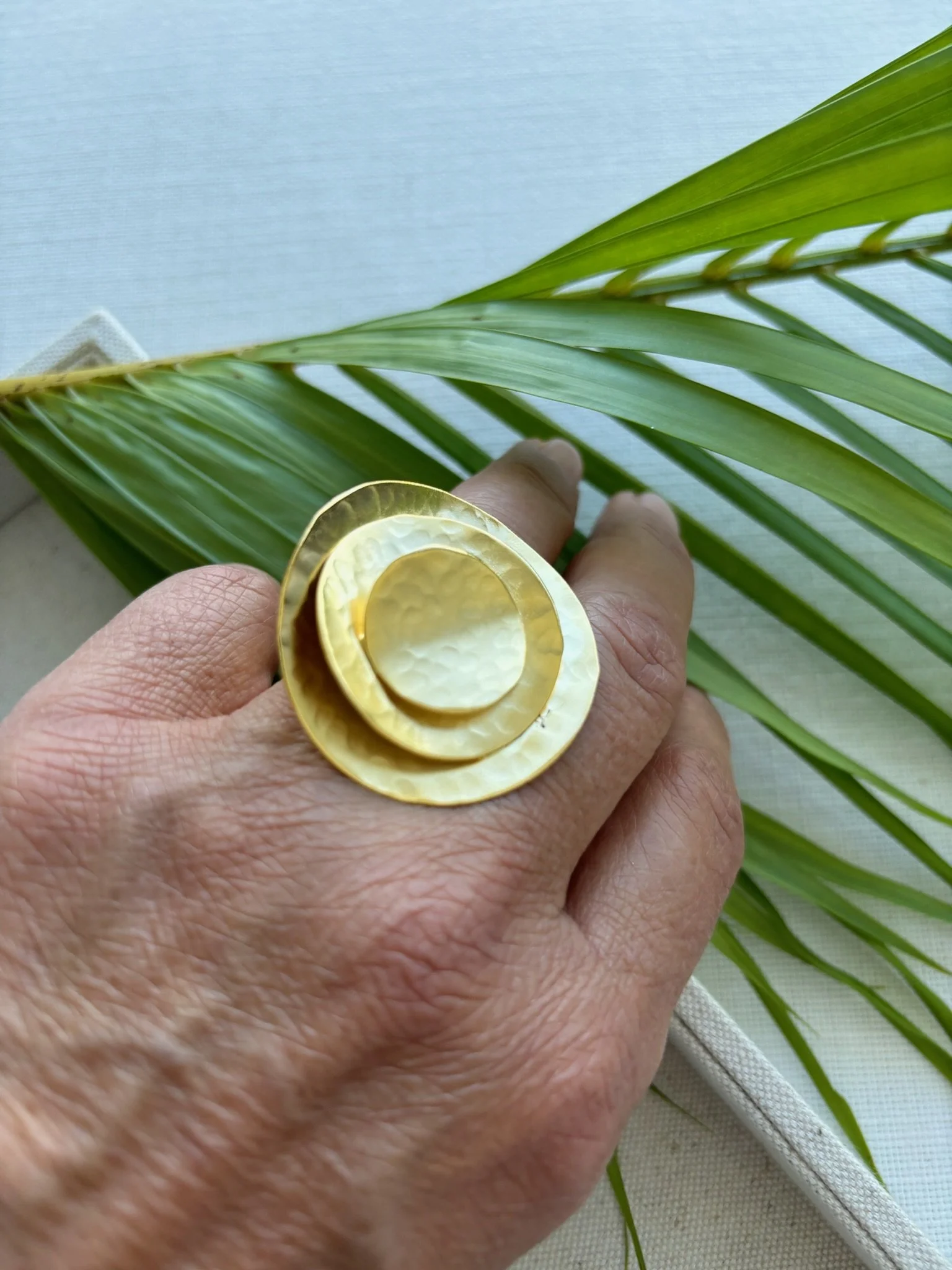 Rhea's Harmonic Ring