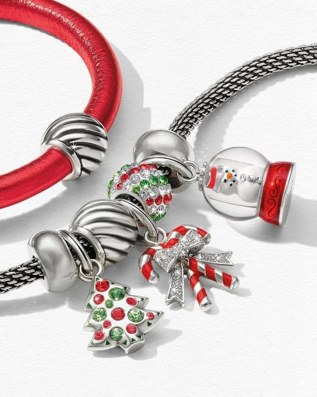 What to Buy When You’re Not Sure What She Wants for Christmas