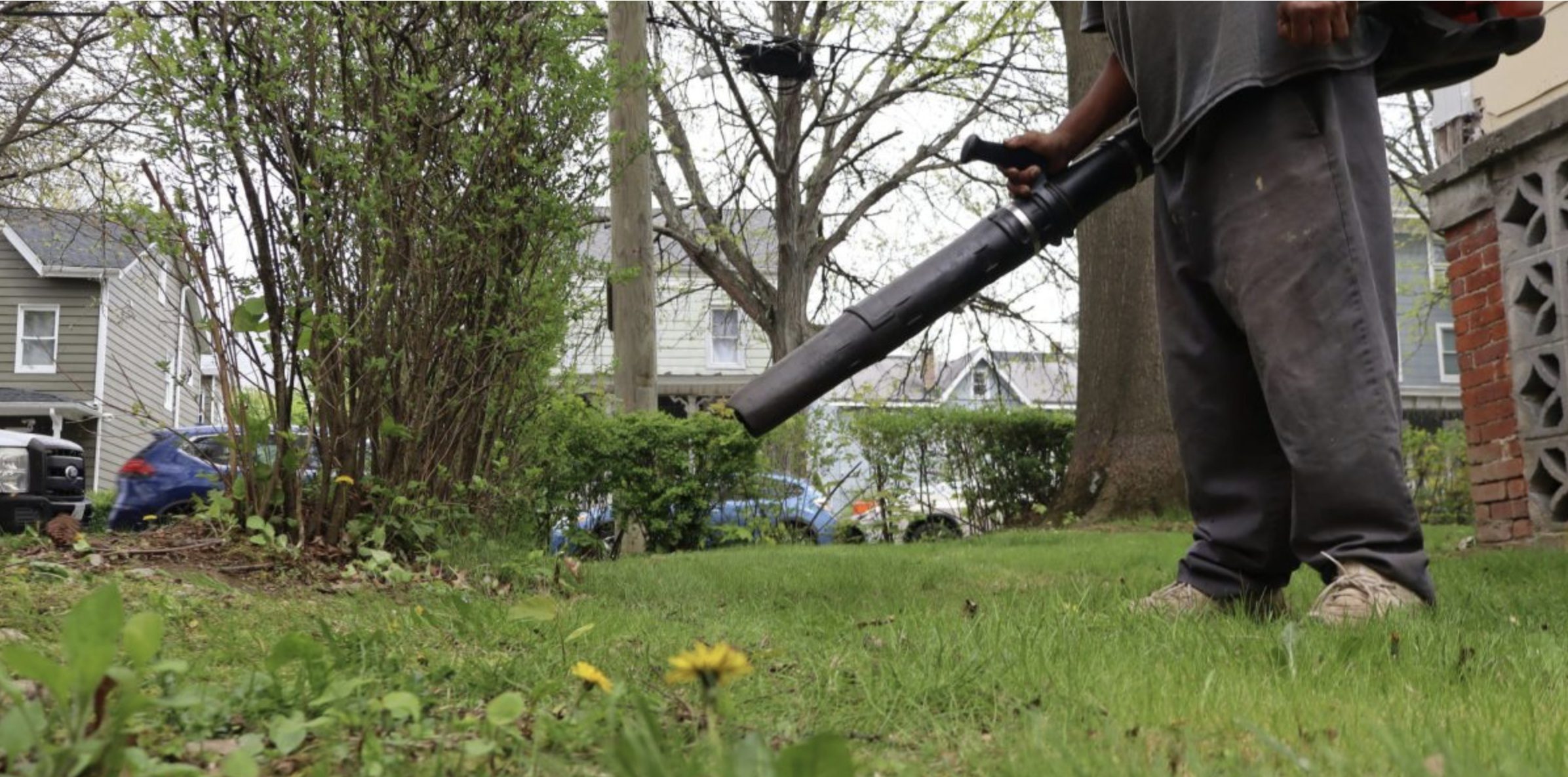 Peekskill Resolution Favors Countywide Blowback Against Gas-Powered Leaf Blowers