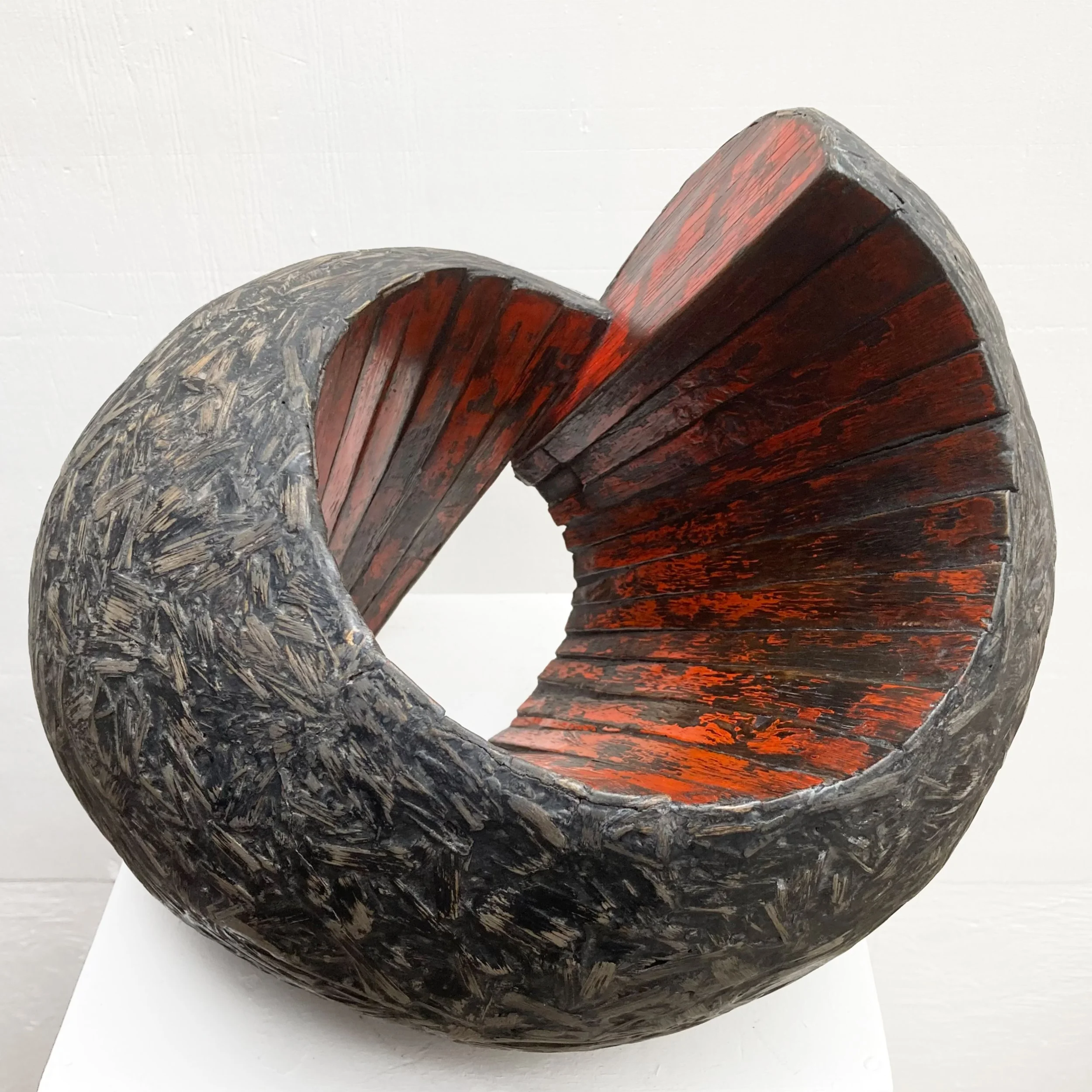 Twirl, plywood and enamel paint 40cmx40cm
