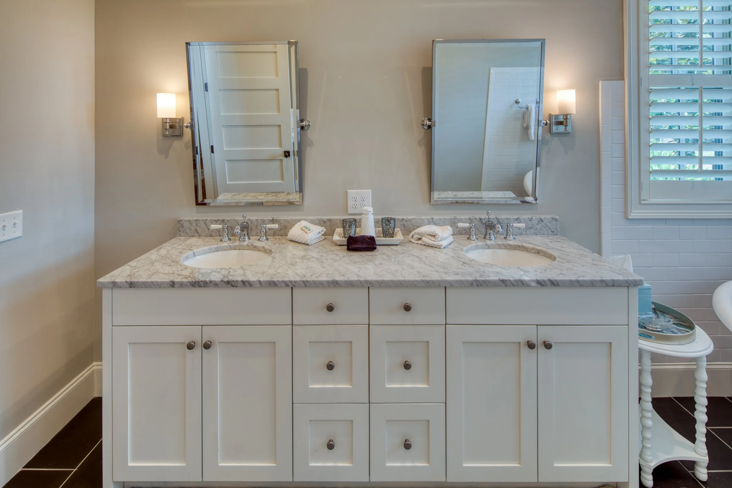 8CobaltLn_0485VRBO.jpg