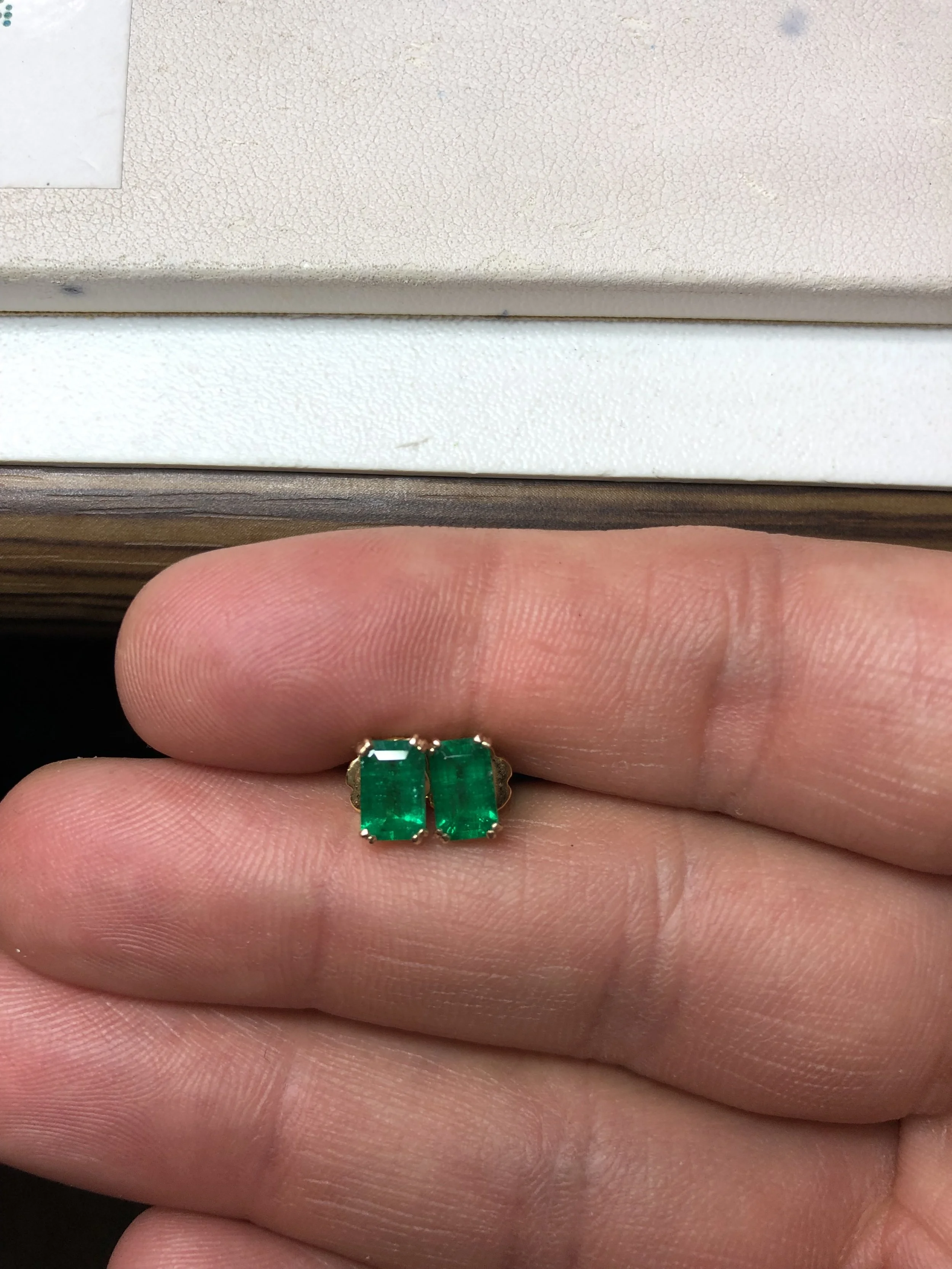 Emerald Stud