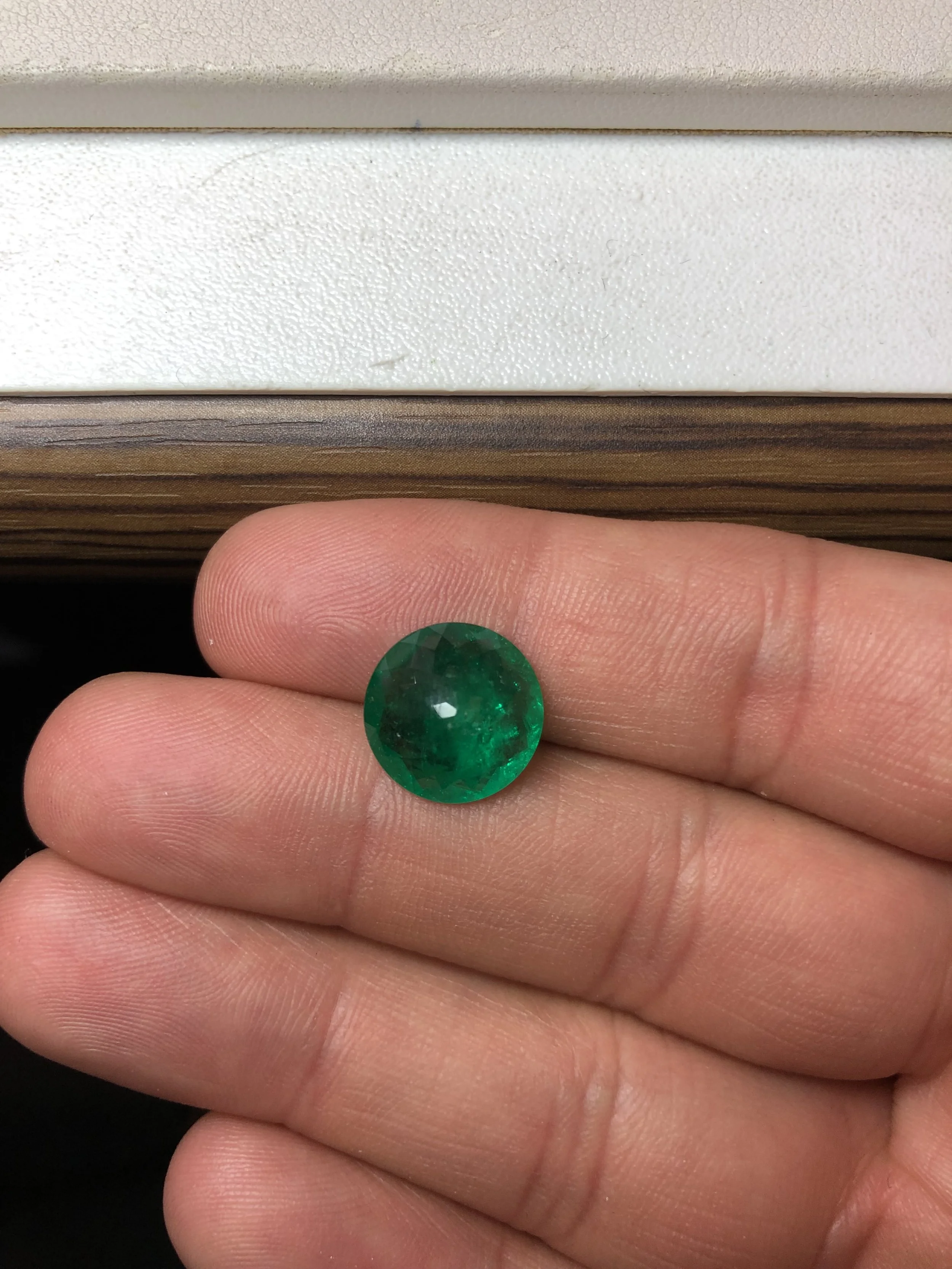 Natural Colombian Emerald Round