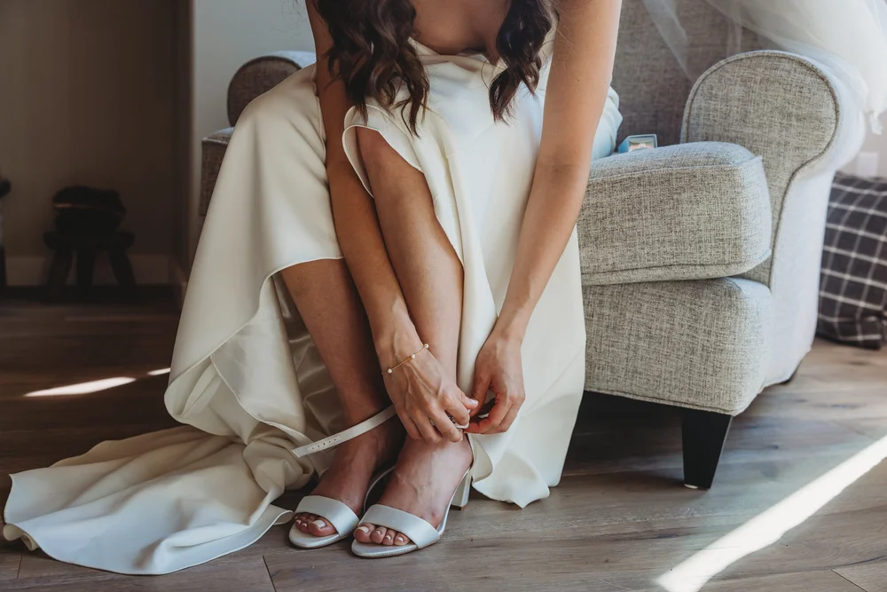 Tawny Nichelle Photography - Alaska Wedding Photographer