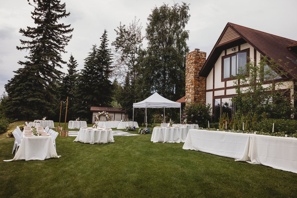 Tawny Nichelle Photography - Alaska Wedding Photographer