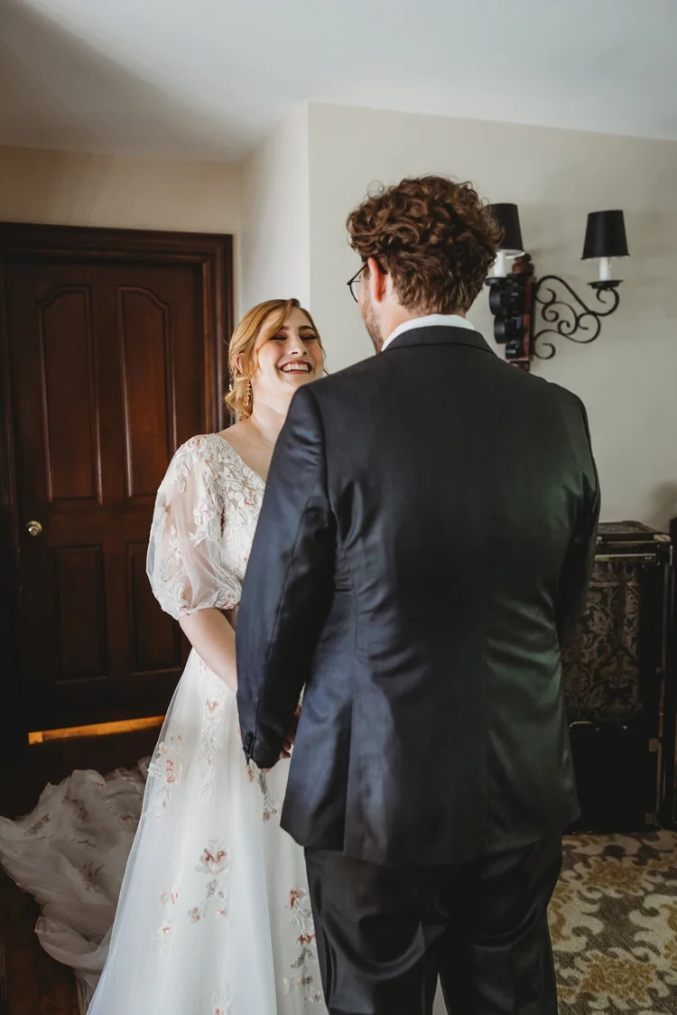 Tawny Nichelle Photography - Alaska Wedding Photographer