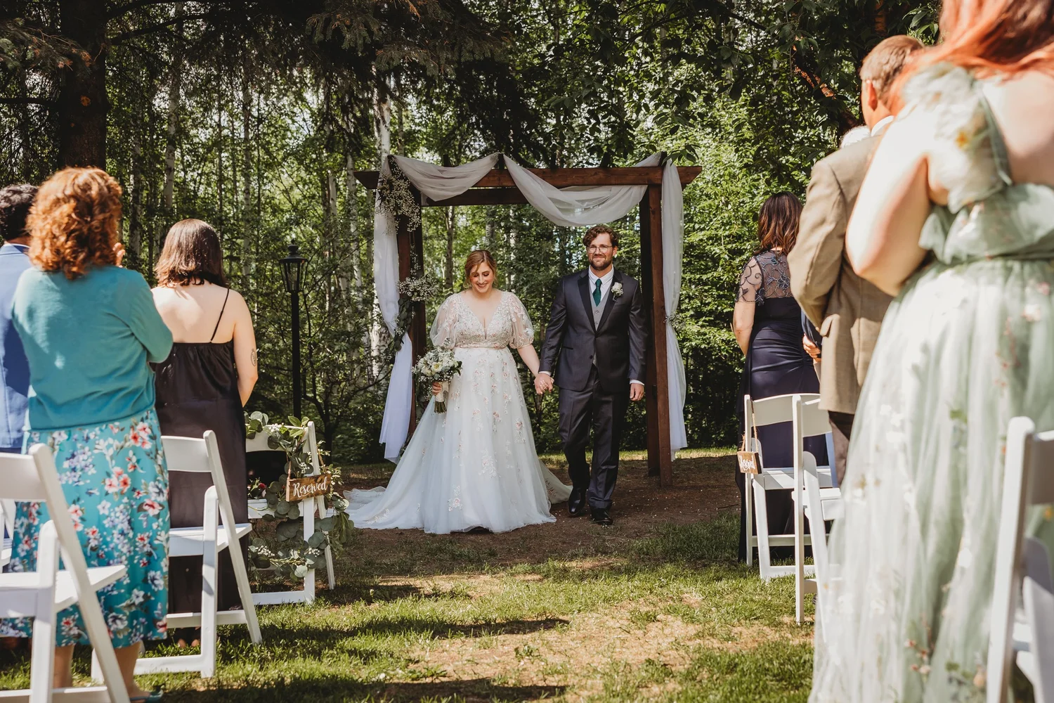 Tawny Nichelle Photography - Alaska Wedding Photographer