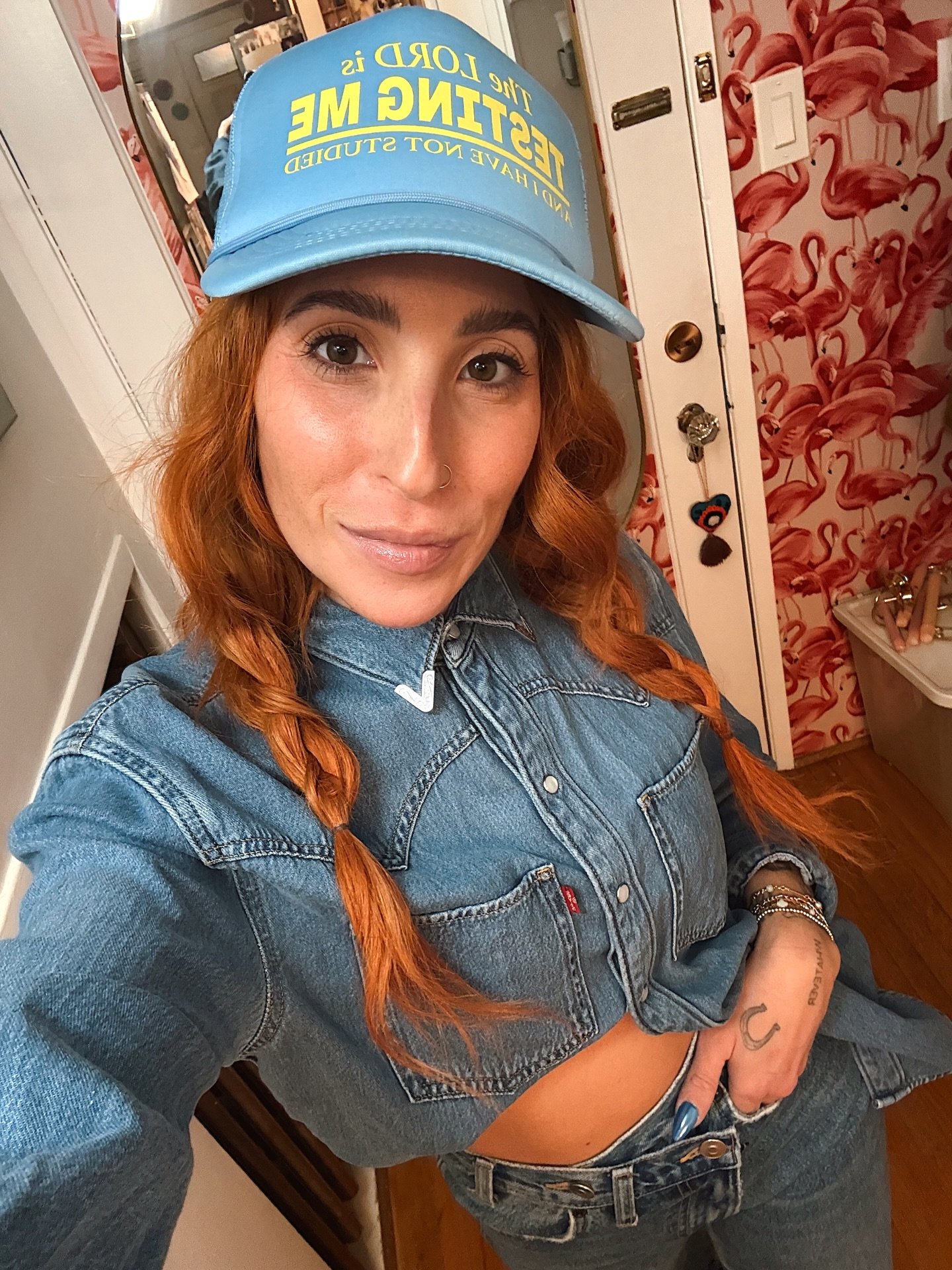 How is it already December?!
Cheers November 🥲😮&zwj;💨

#monthlydump #monthlyphotos #november2025 #friends #latefall #style