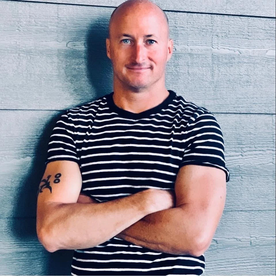 Episode 28 - Beyond the Binaries with Gary Alan Taylor