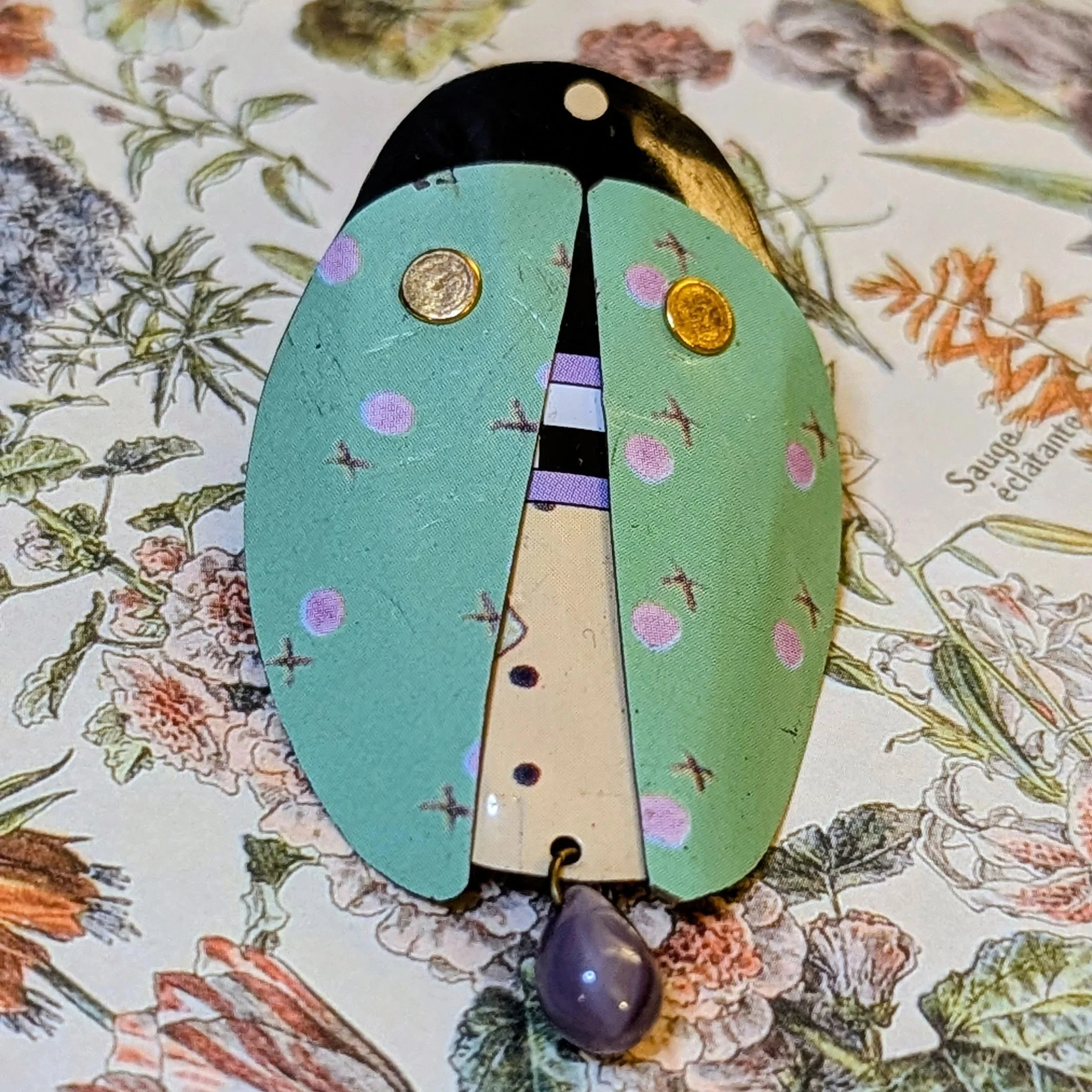 Vintage Tin Brooch - Minty2