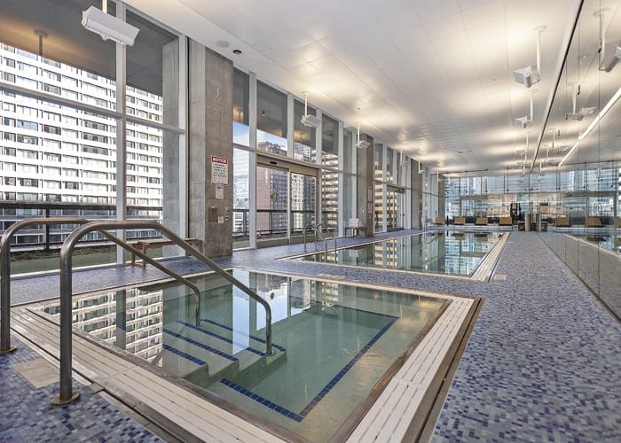 Optima-Signature-Swimming-Pool-Downtown-Chicago-Apartment.jpg