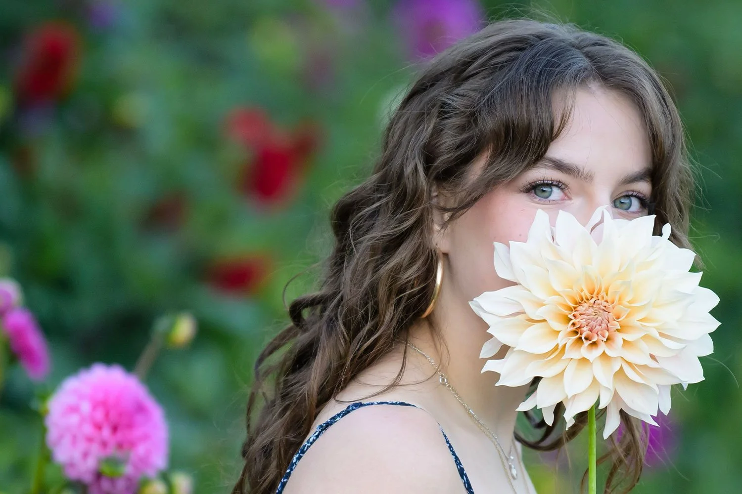 simple-truth-imaging-senior-portrait-garden.jpg