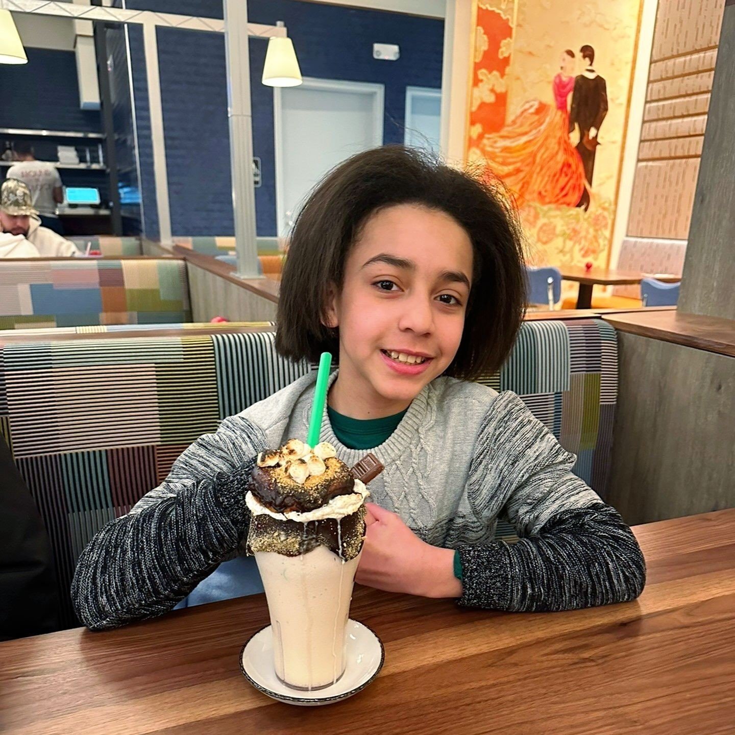 ⁠You will be all smiles too when you order a Campfire Shake! 🍫❤️&zwj;🔥⁠
⁠
📷 @nyc_mami_on_the_move_pics⁠
.⁠
.⁠
.⁠
#atcdiner #aroundtheclockdiner #diner #NJdiner #americandream #americandreammall #newopenings #newopeningsnj #breakfast #njdining #201