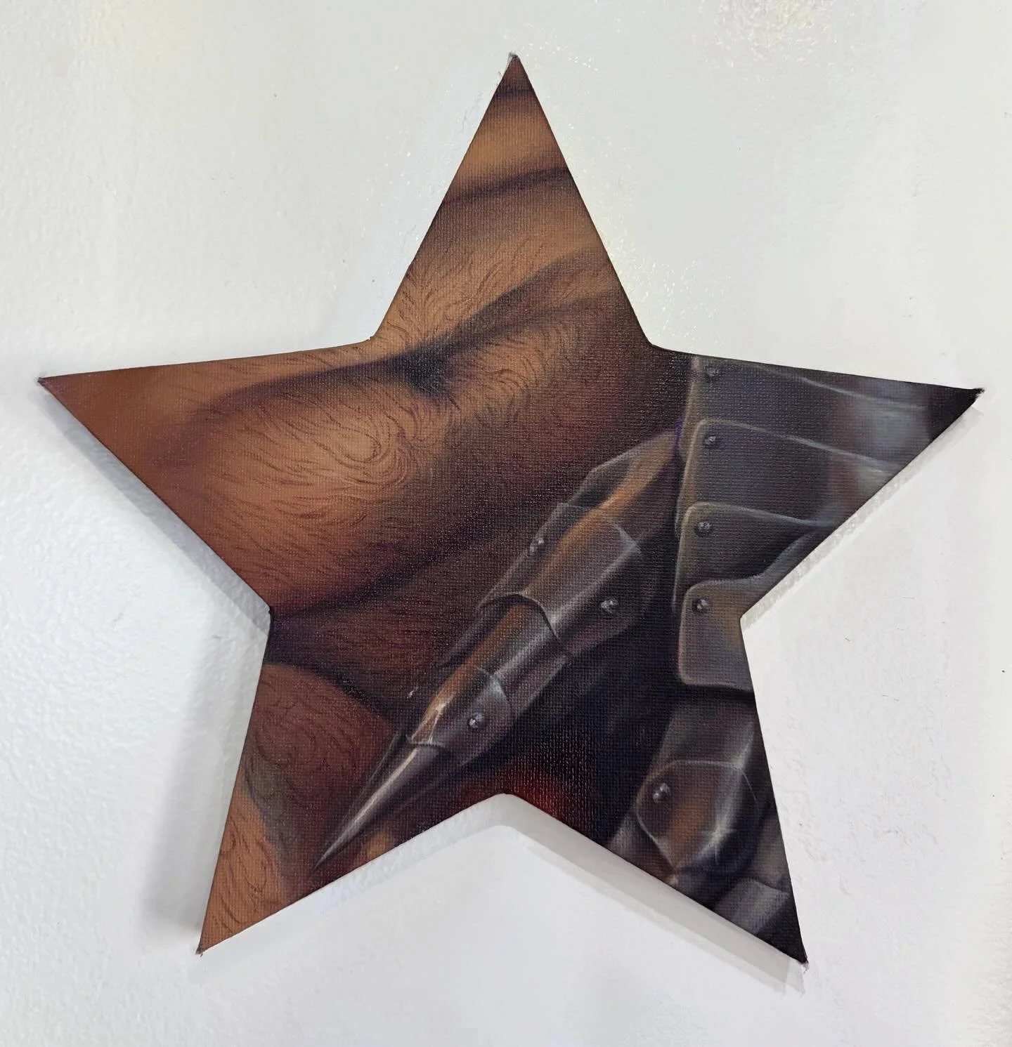 &ldquo;taste of starlight&rdquo; oil on canvas, another in my intimacy star series ⚔️ 

both this and &ldquo;soft armor&rdquo; will be exhibiting at Lucky Cat Gallery in December!