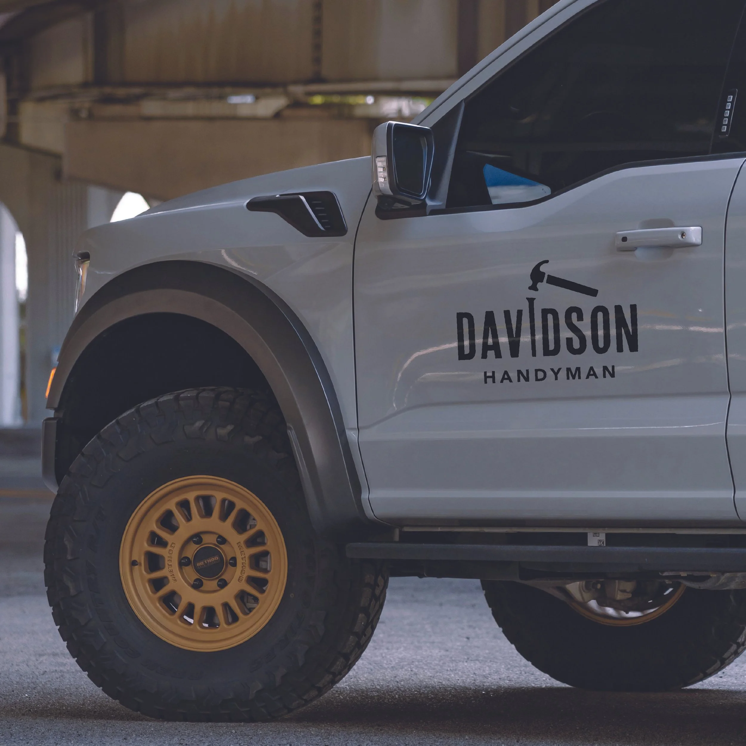 TruckDecal01.jpg