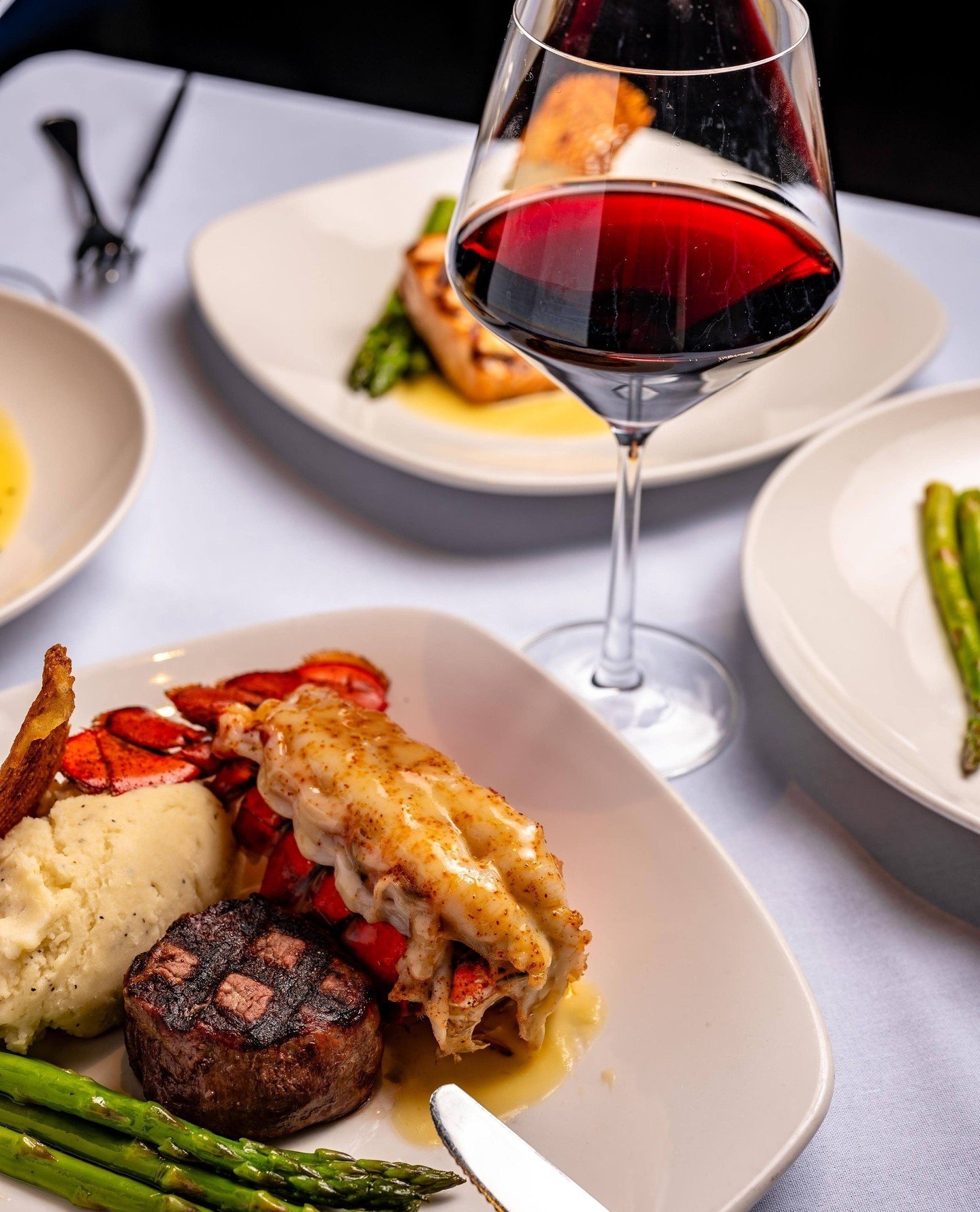 Wine &amp; Dine with our Mixed Grill Prix Fixe! 🥩🍷🦞⁠
⁠
Take $10 off during happy hour.