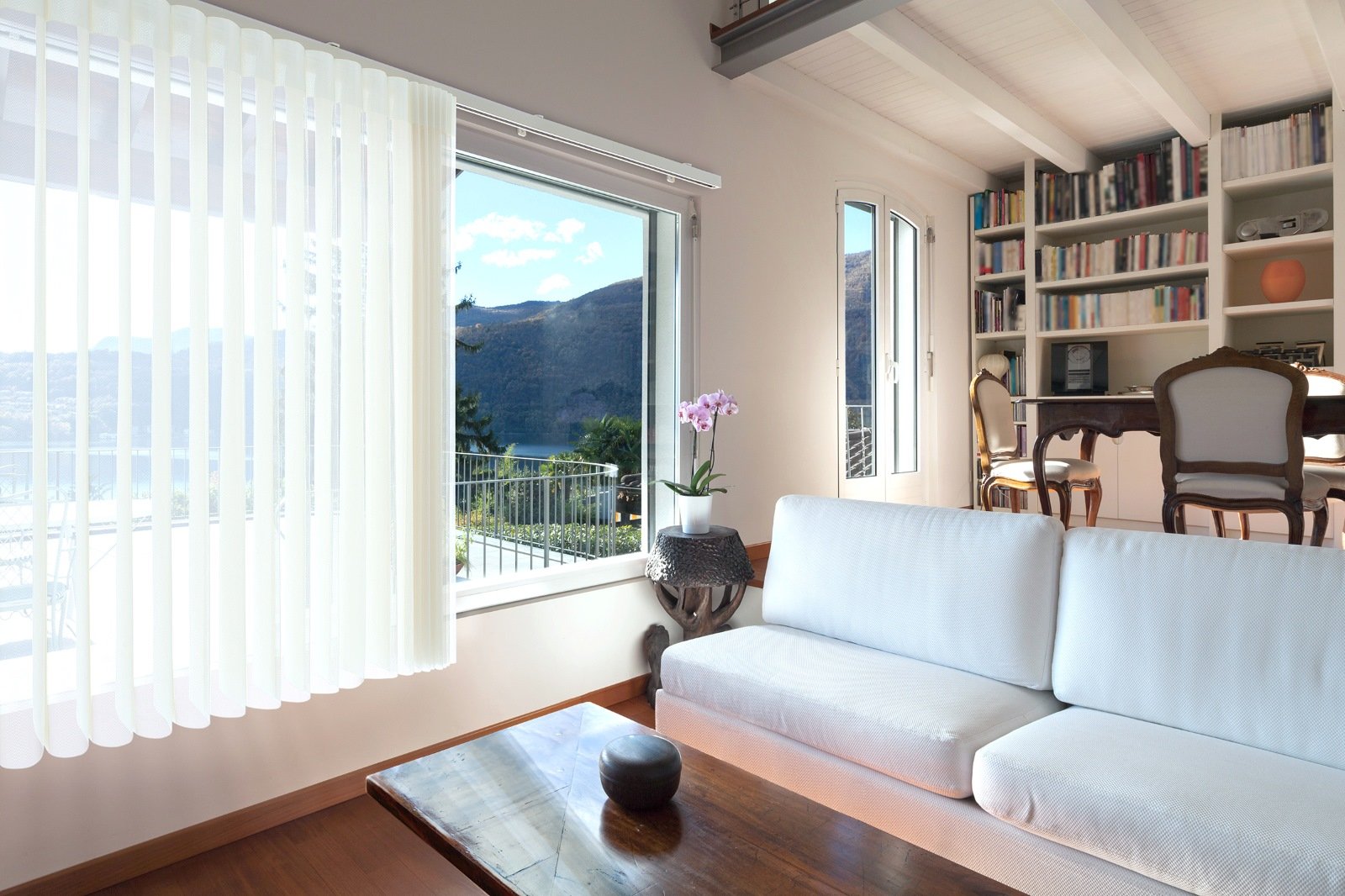 Smart drape living room window.jpg