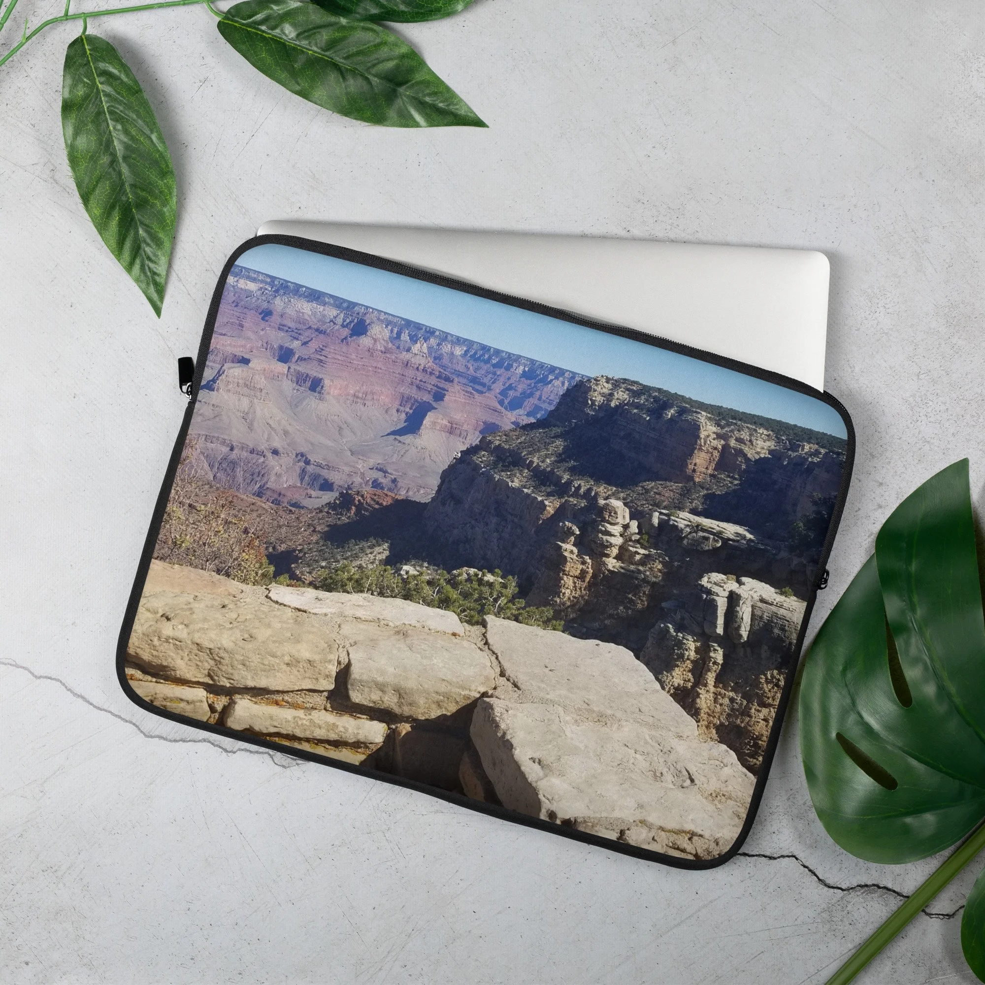 laptop-sleeve-15-front-65441c149306f.jpg