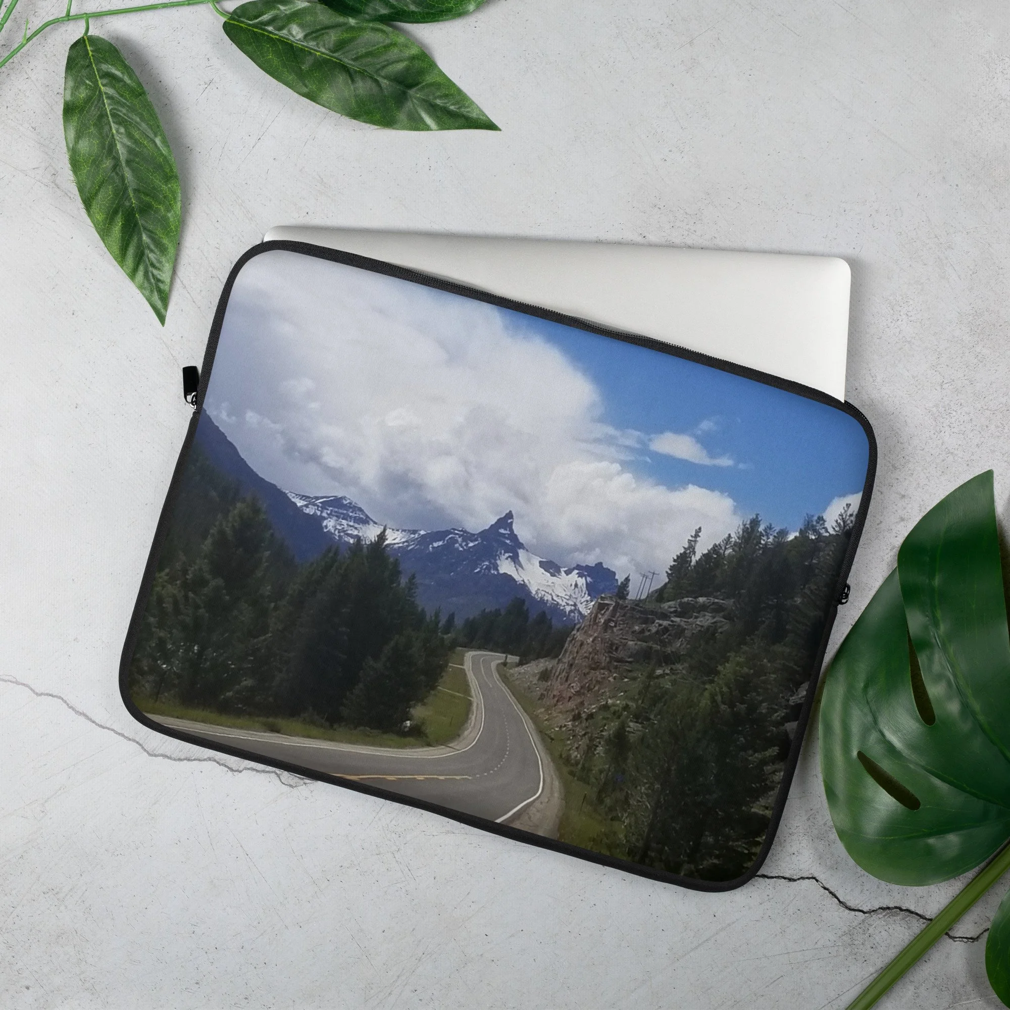 laptop-sleeve-15-front-654ba55dc45f7.jpg