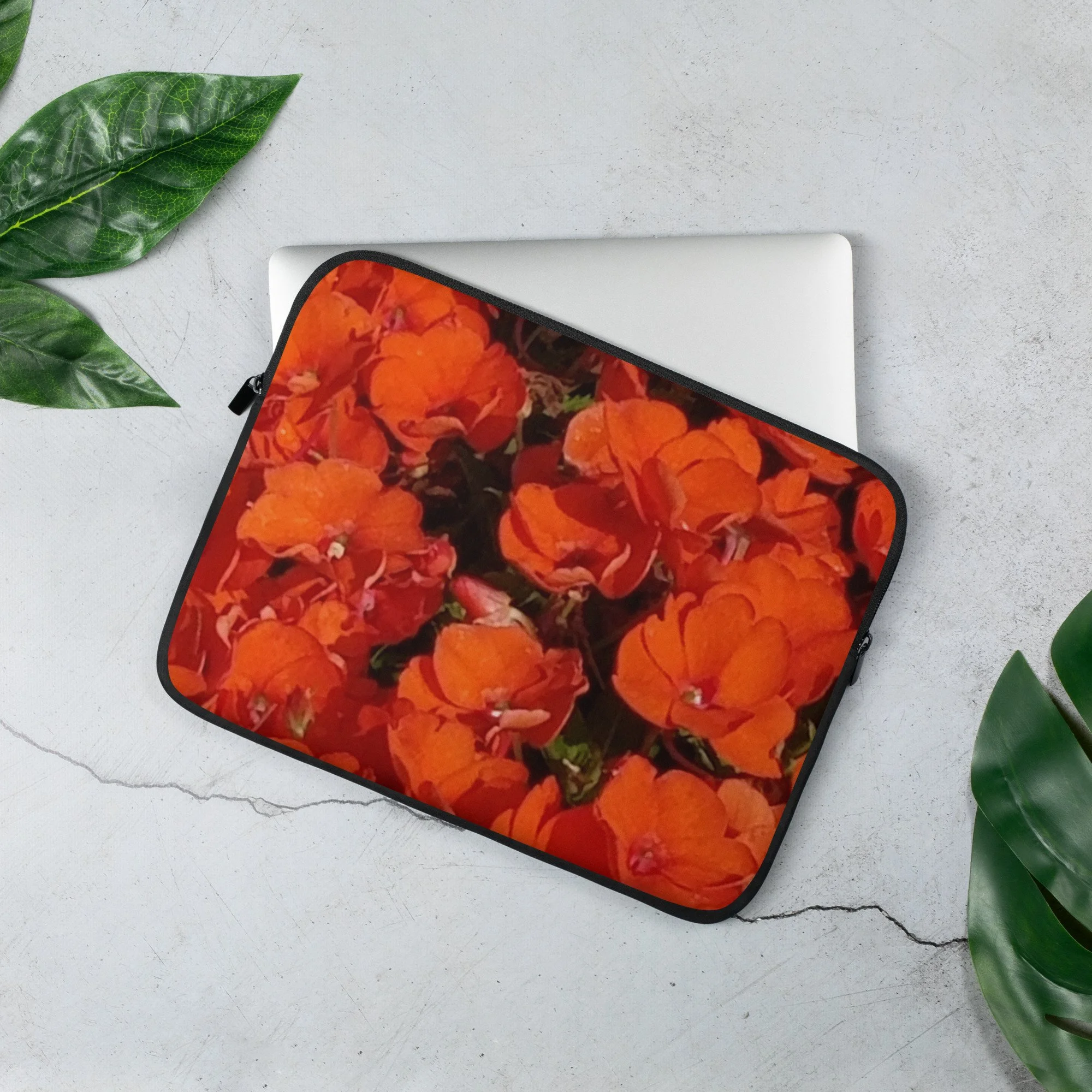 laptop-sleeve-13-front-656ba220ed3c6.jpg