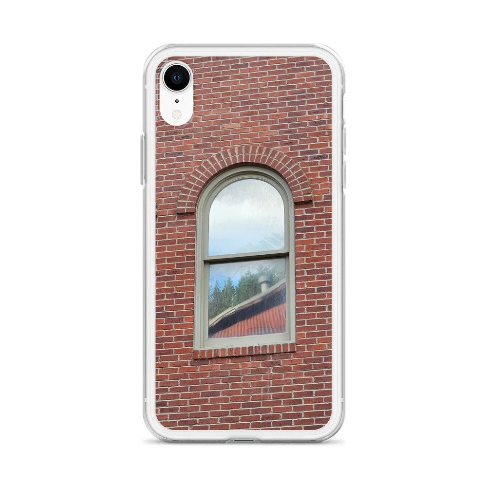 clear-case-for-iphone-iphone-xr-case-on-phone-674213e327f90.jpg