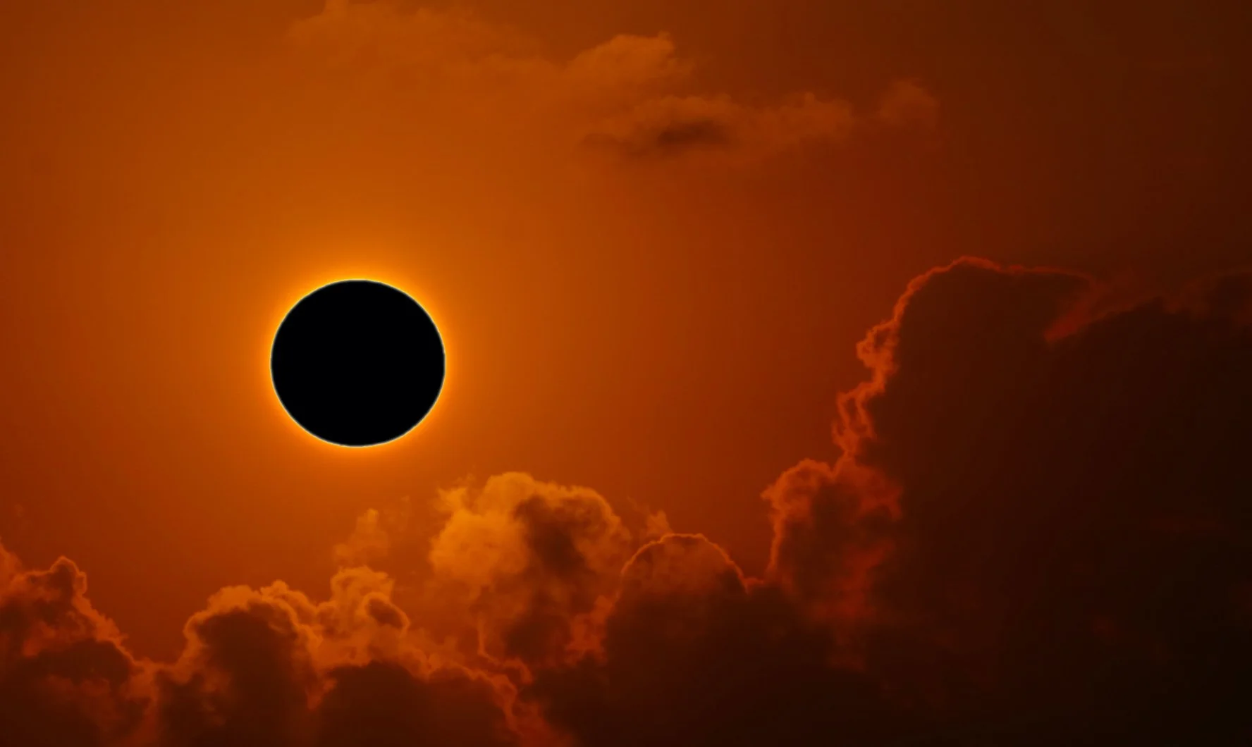 Senior Fellow Saturday Eclipse in Klamath Falls