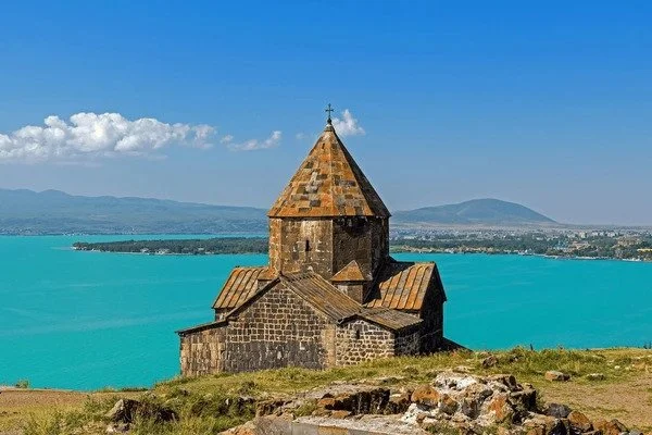 armenian-mountains-on-yerevan-lake-600nw-2599769323.jpg