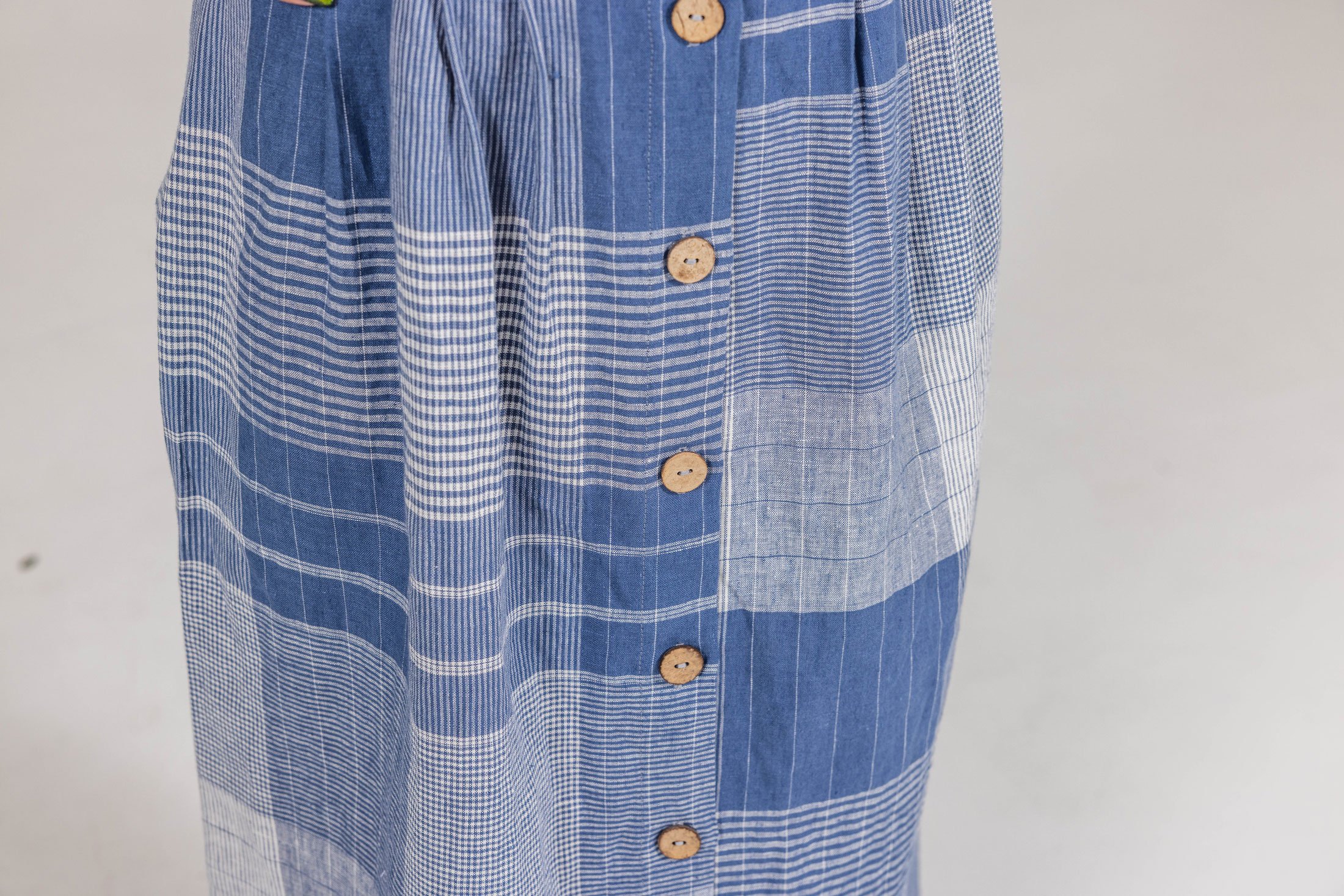 Foxlilie-womens-thomas-skirt-cornflower-plaid-closeup-detail-front.jpg