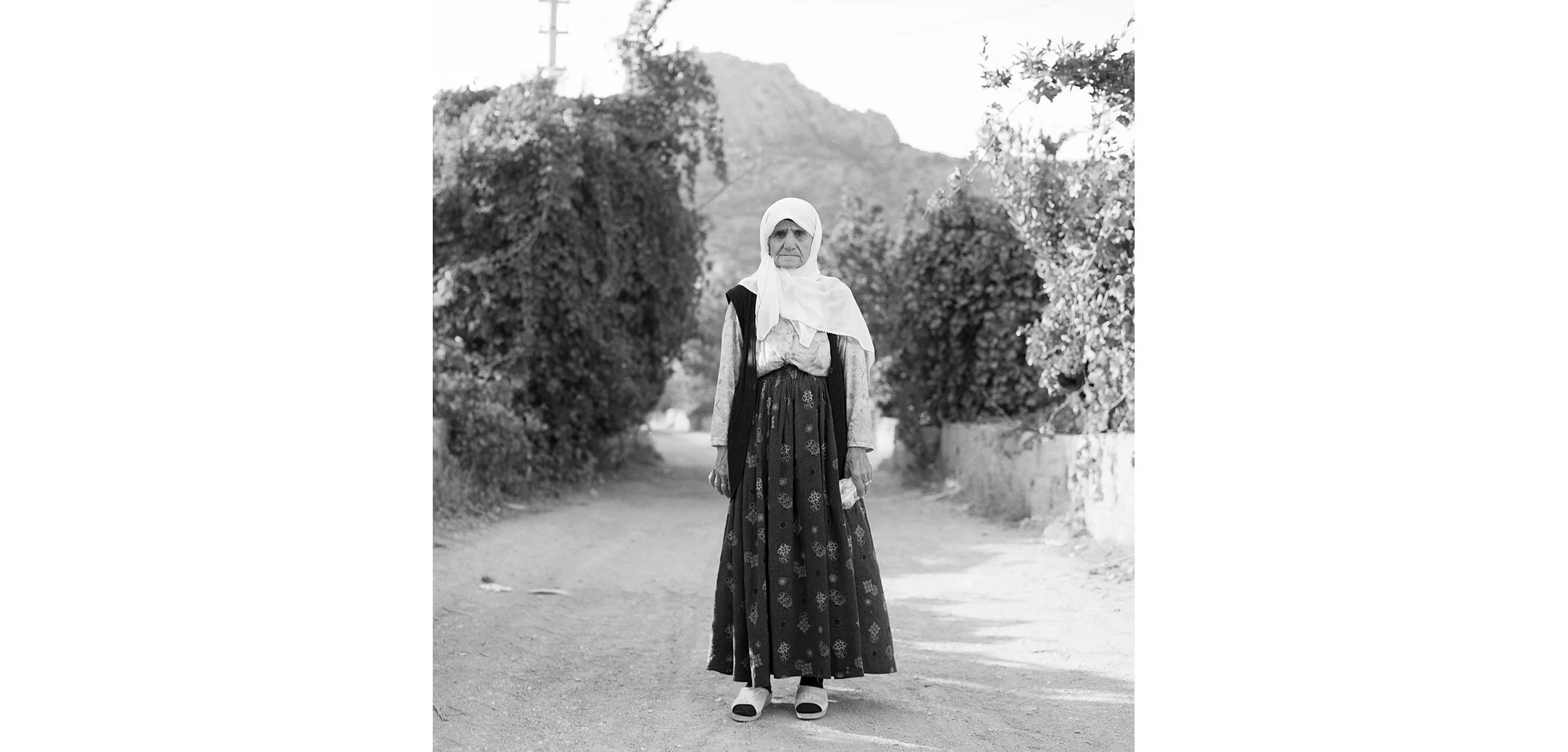 Turkey_Senior_lady_sheet14_2_3BW_site4L.jpg