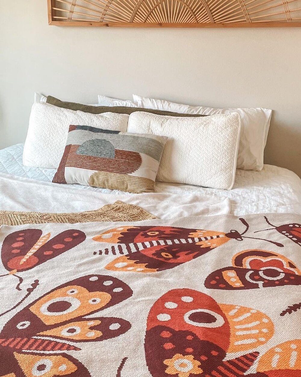 recycled-cotton-art-blanket-moth-warm.jpeg