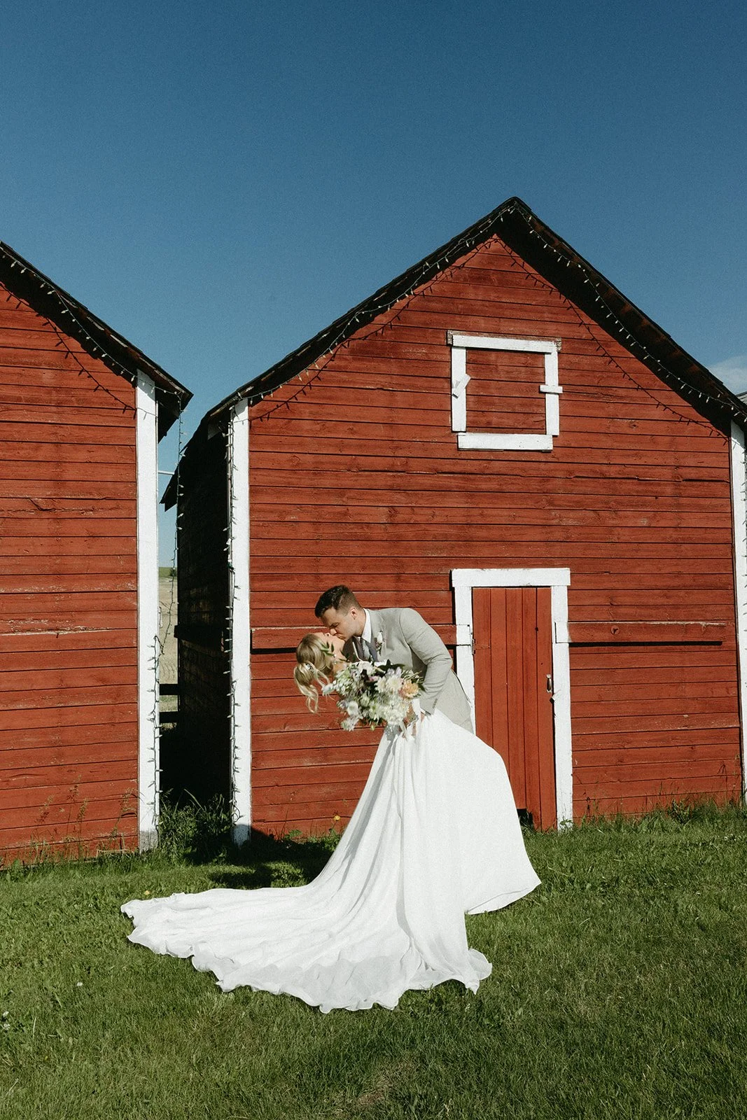 Outdoor wedding venue Calgary