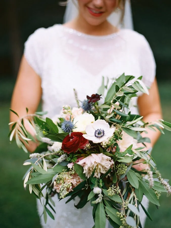 fall-wedding-bouquets-fine-art-film.jpg