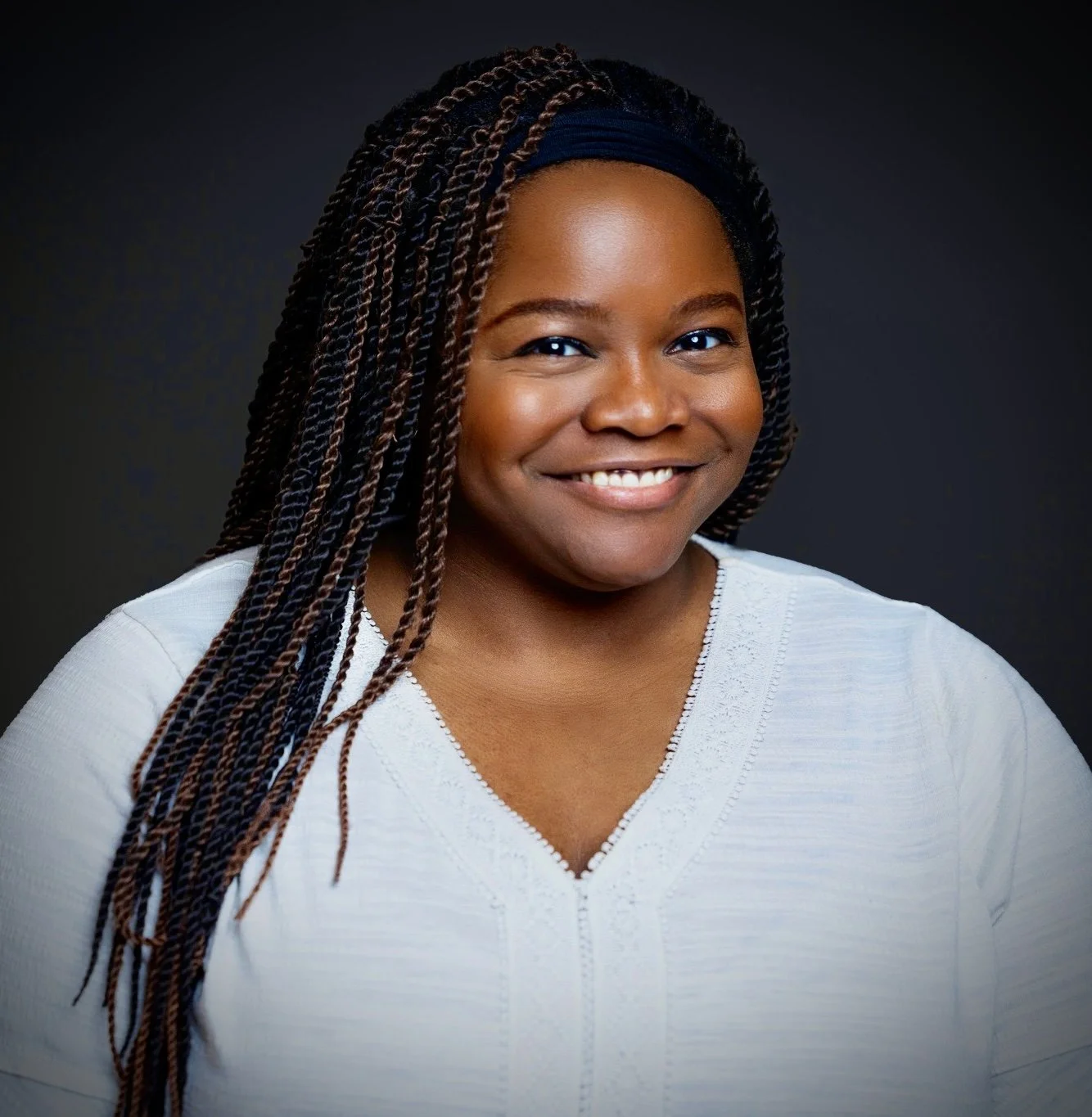 Hello my name is Janelle Turner and I’m a certified breathworker and event facilitator with  Inhalology curating integrated breathwork experiences.