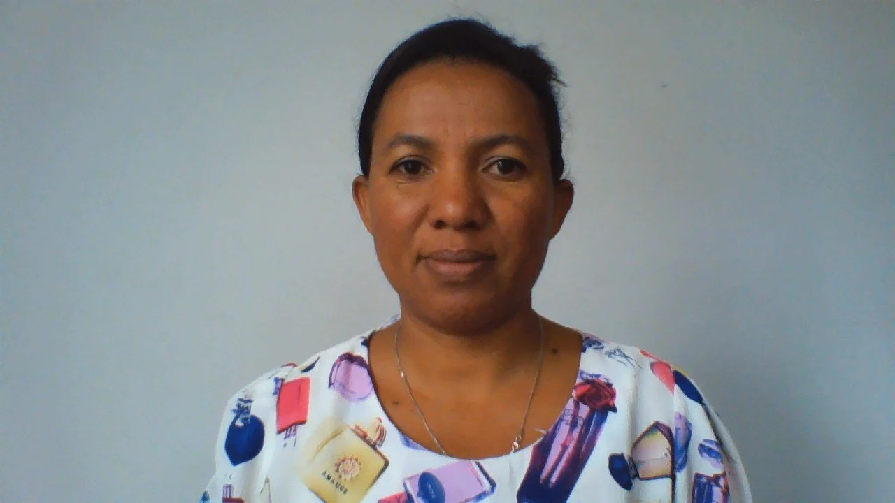  Fleuria Monique Randriatsivery