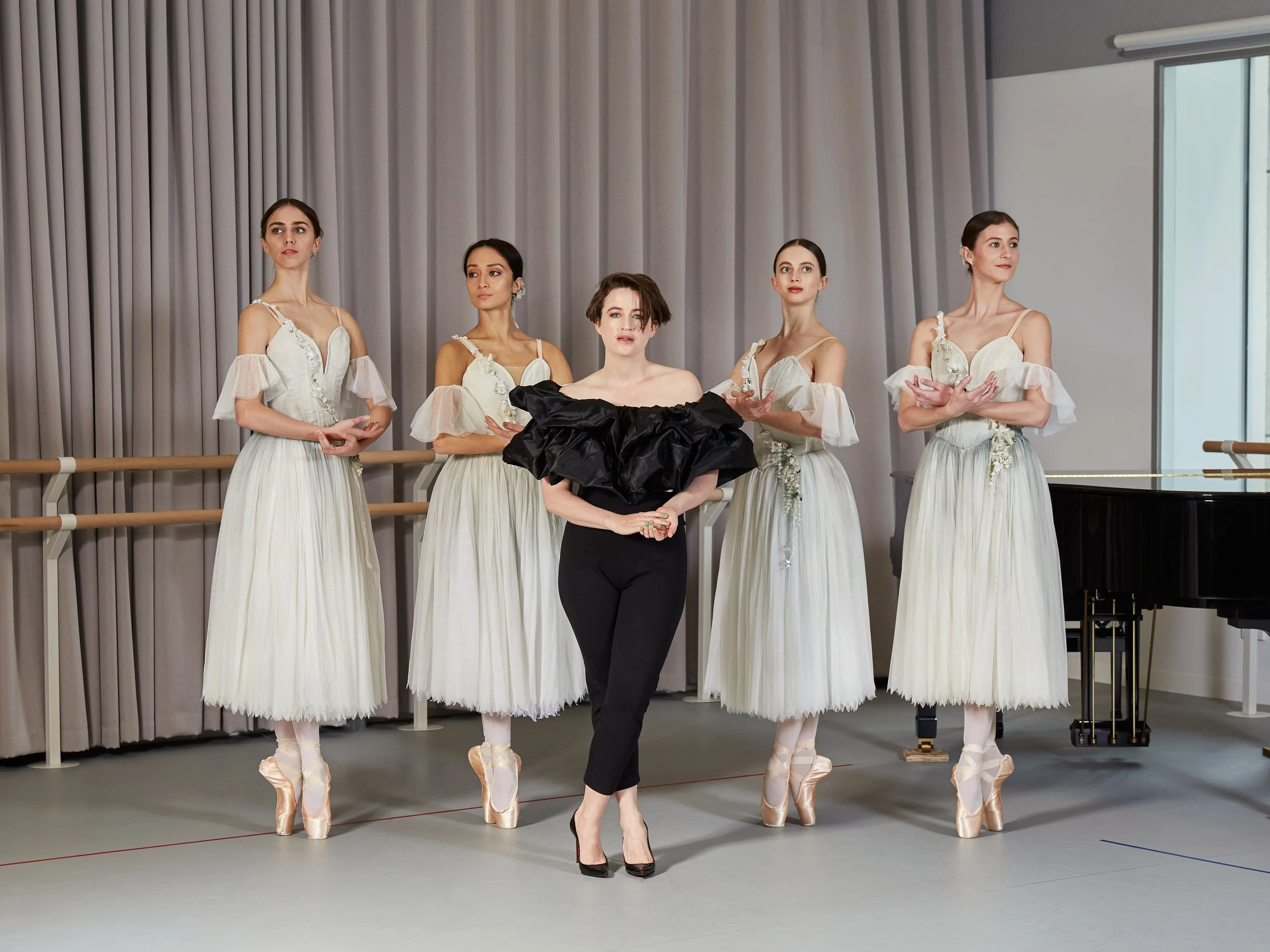 AustralianBallet_MeganWashington©CaseyHorsfield 2 1.jpg