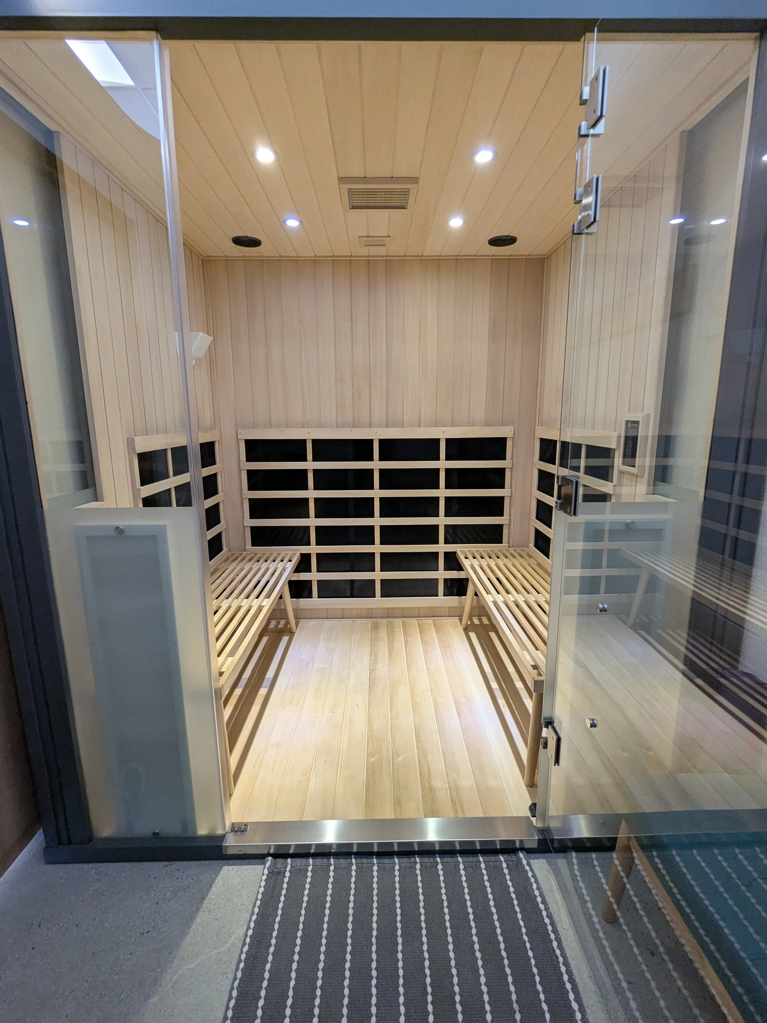Full Spectrum Infrared Sauna for 1-6 Guests