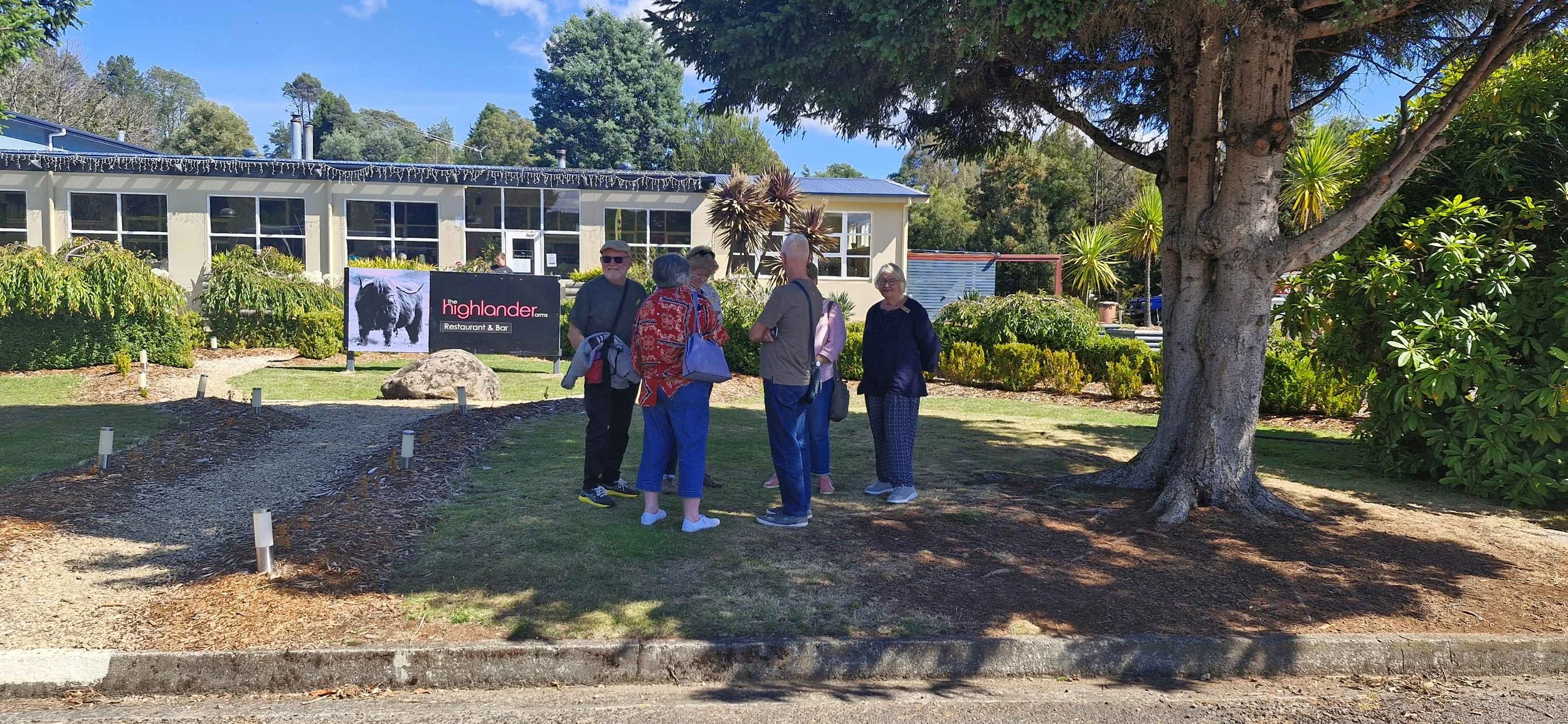 TTP190326_Tasmania_Taraleah waiting.jpg