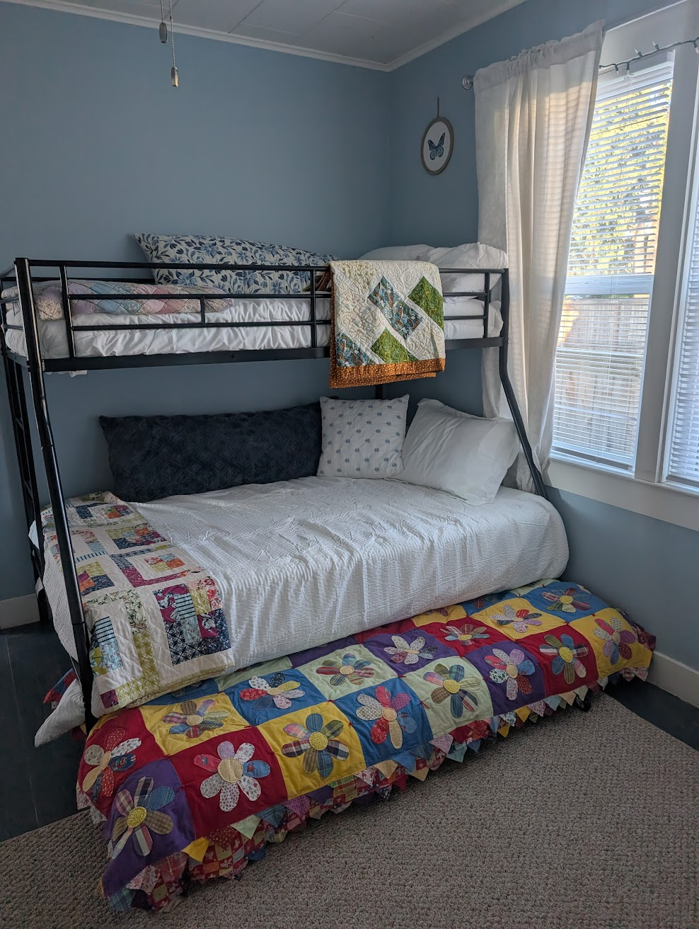 Childrens' bedroom at Kimberly Cottage