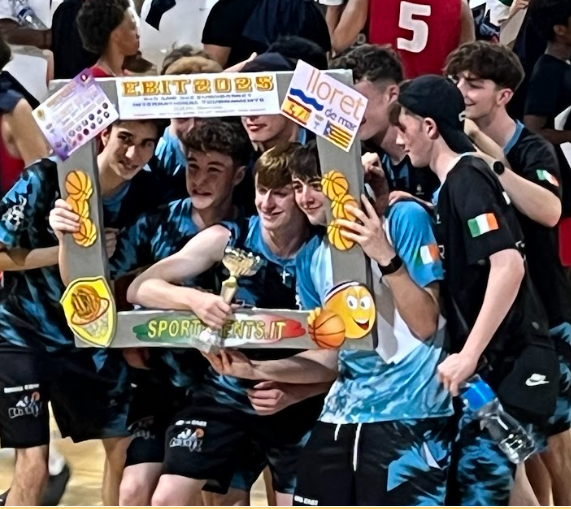 3. U18 boys at closing 2(1).PNG