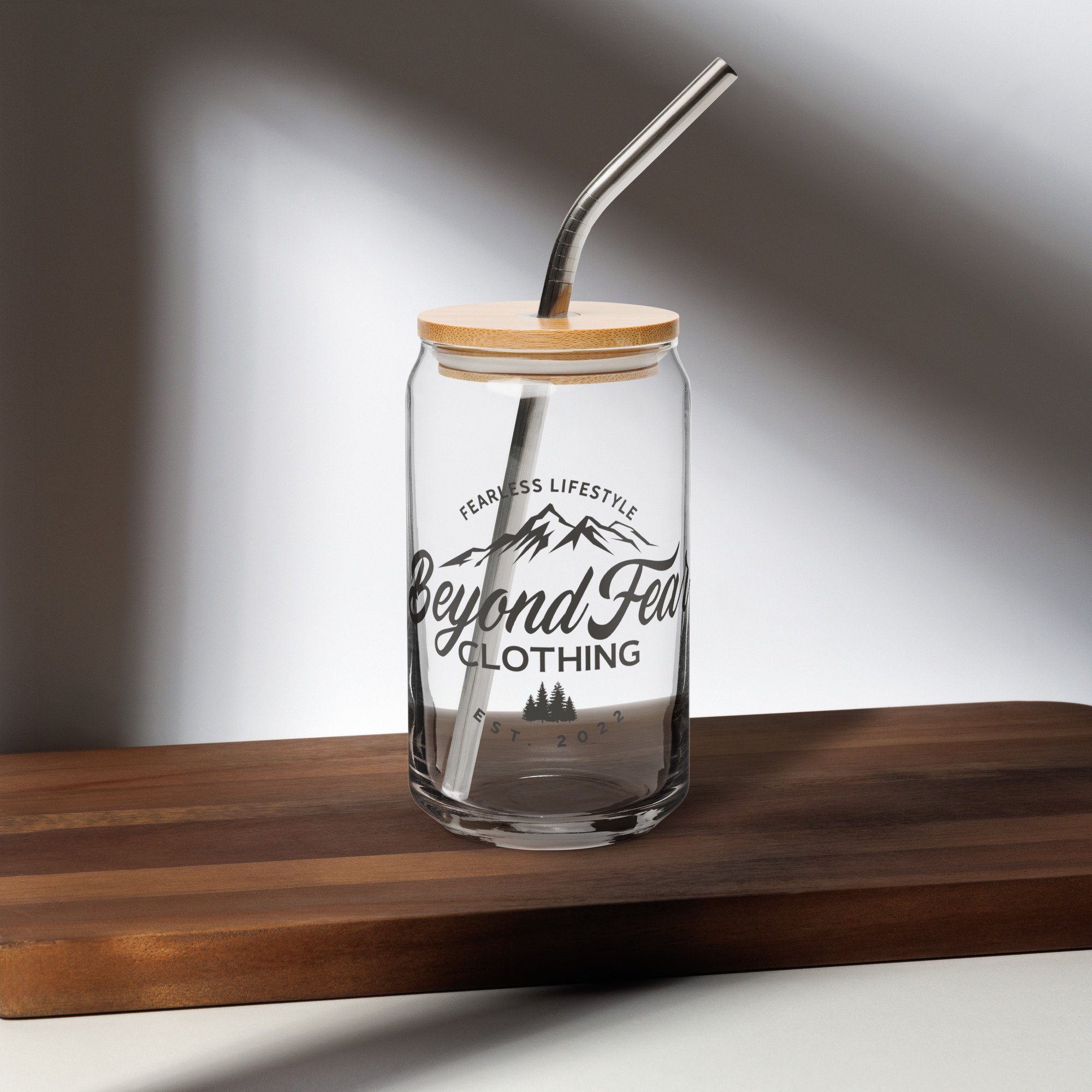 can-shaped-glass-(16-oz)-16-oz-with-lid--straw-front-6726b5b39c1c8.jpg