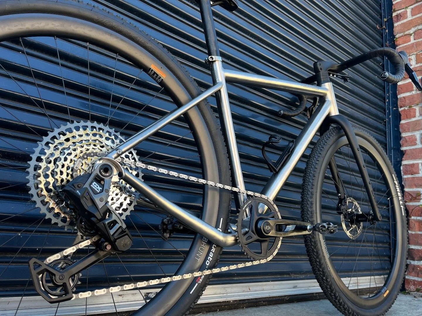 GX transmission: the finish and tubing shape on this Blackheart Titanium gravel bike is SO dialed. The customer didnt like the 2x drivetrain so he swapped for 1x and we were able to re-use the crank since sram does 8-bolt for all their chainrings now