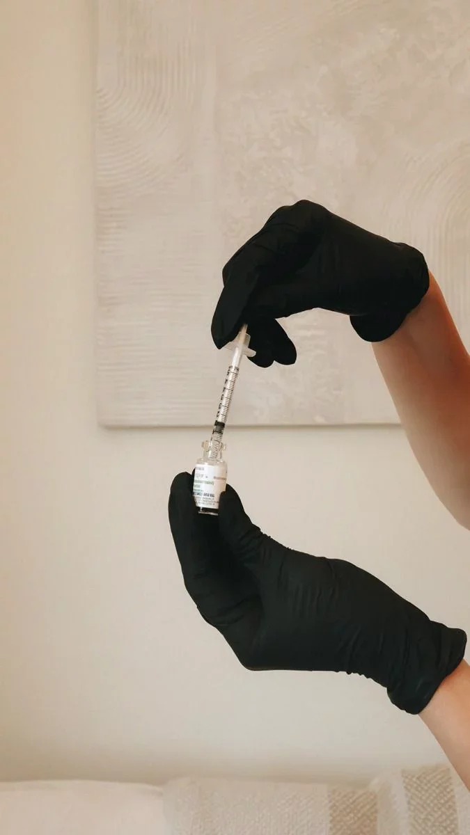 Botox for Excessive Sweating in London. The Doctor-Led Way to Stay Dry This Summer