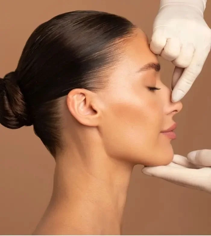 Liquid Facelift in London. The Doctor-Led, Collagen-Building Approach
