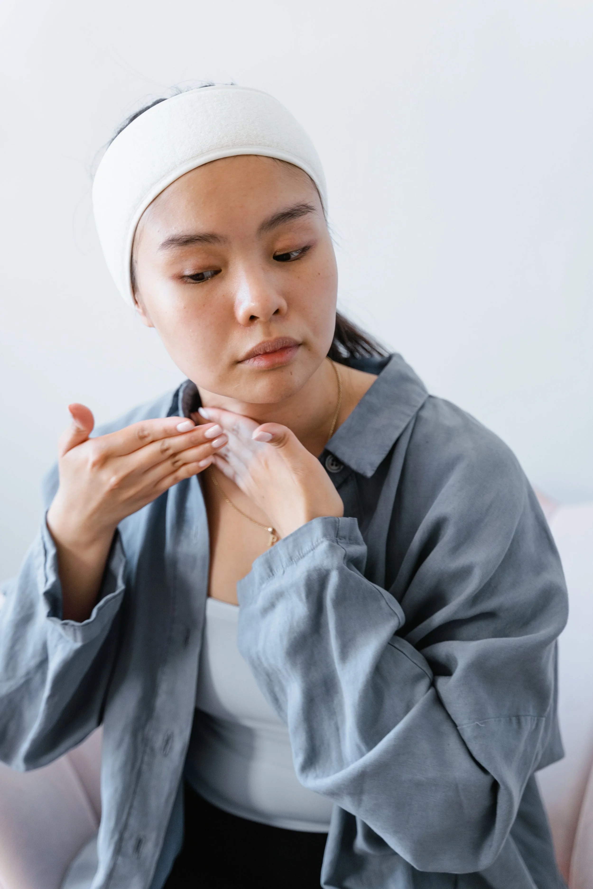 Neck and Decolletage Rejuvenation in London. The Doctor-Led Guide
