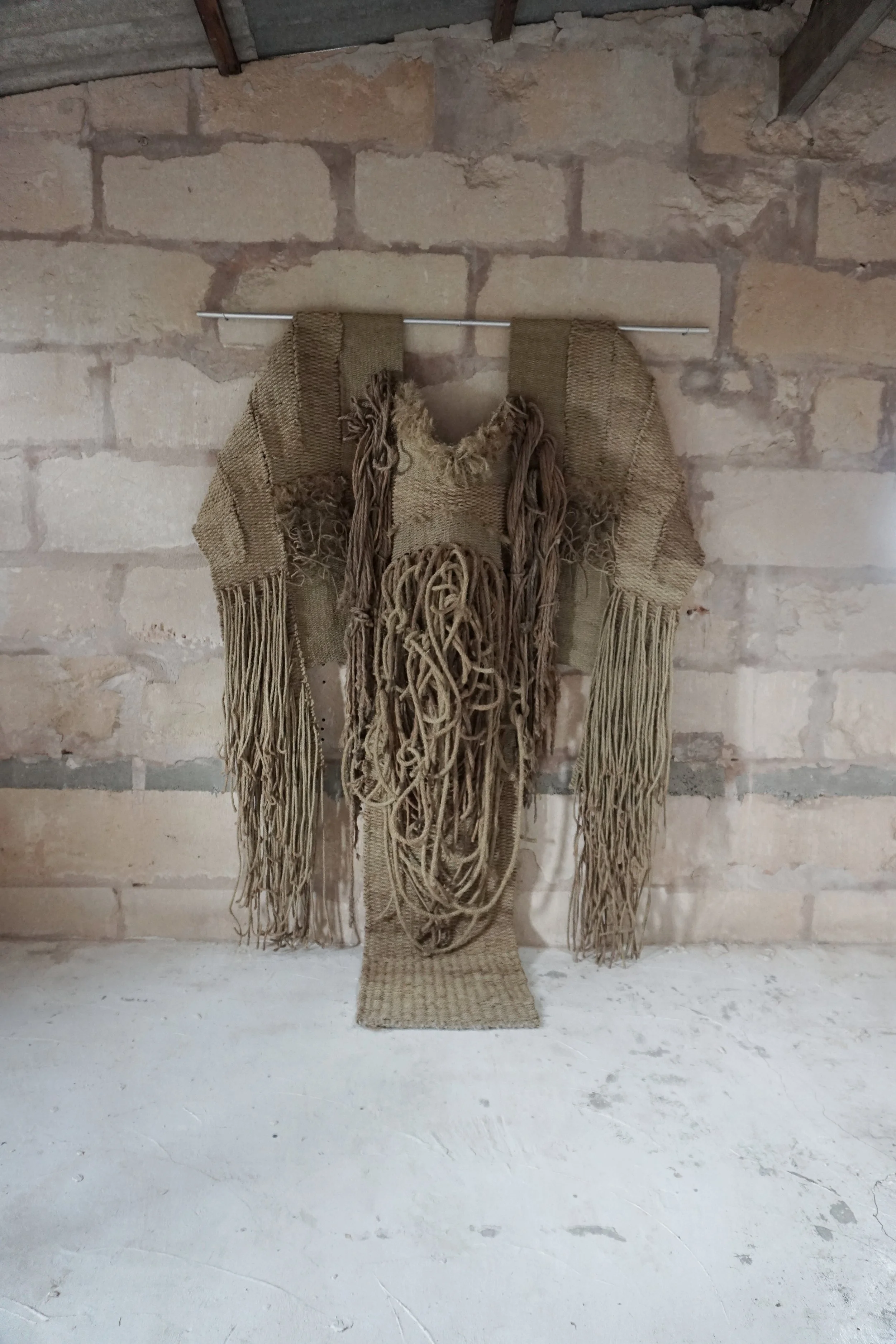 Adriana meunié rope tapestry front 1.jpg