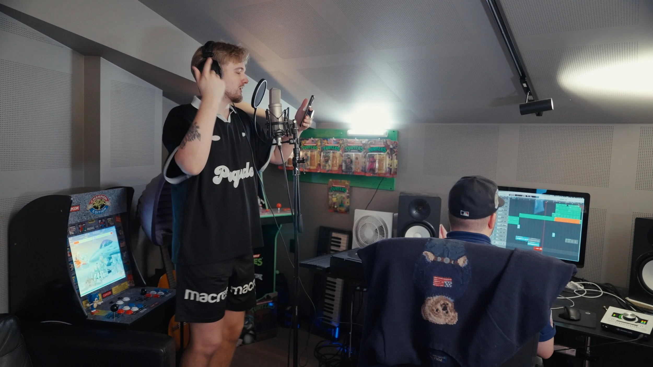 Mikael Becomes a Rapper